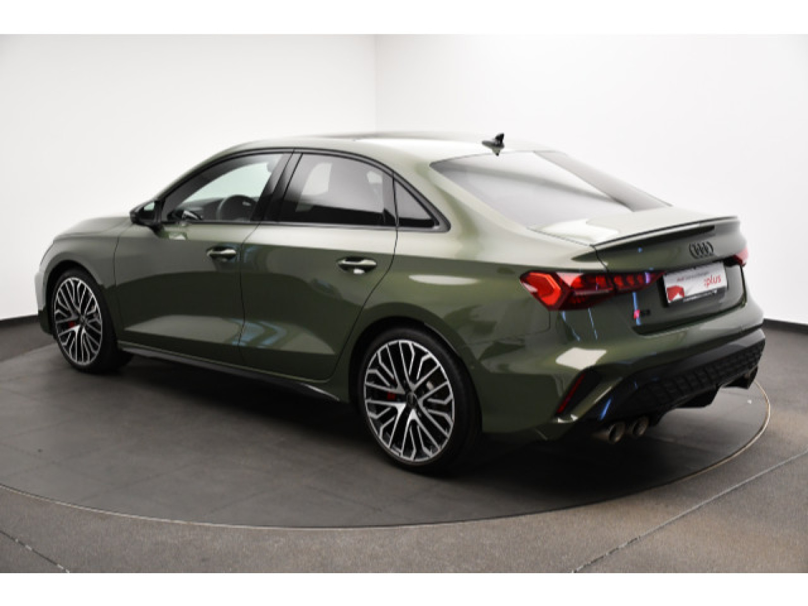 diagonalansicht-hinten-aussen