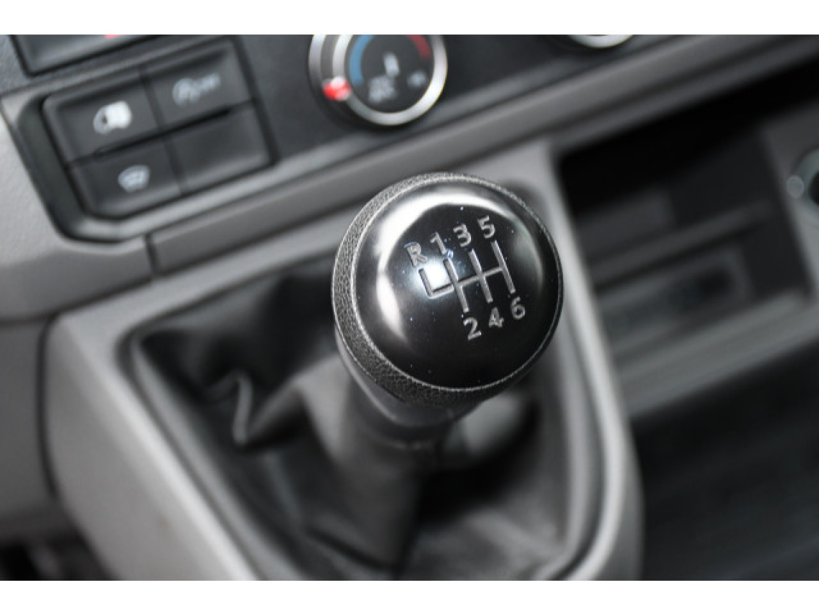 Volkswagen - Crafter_6