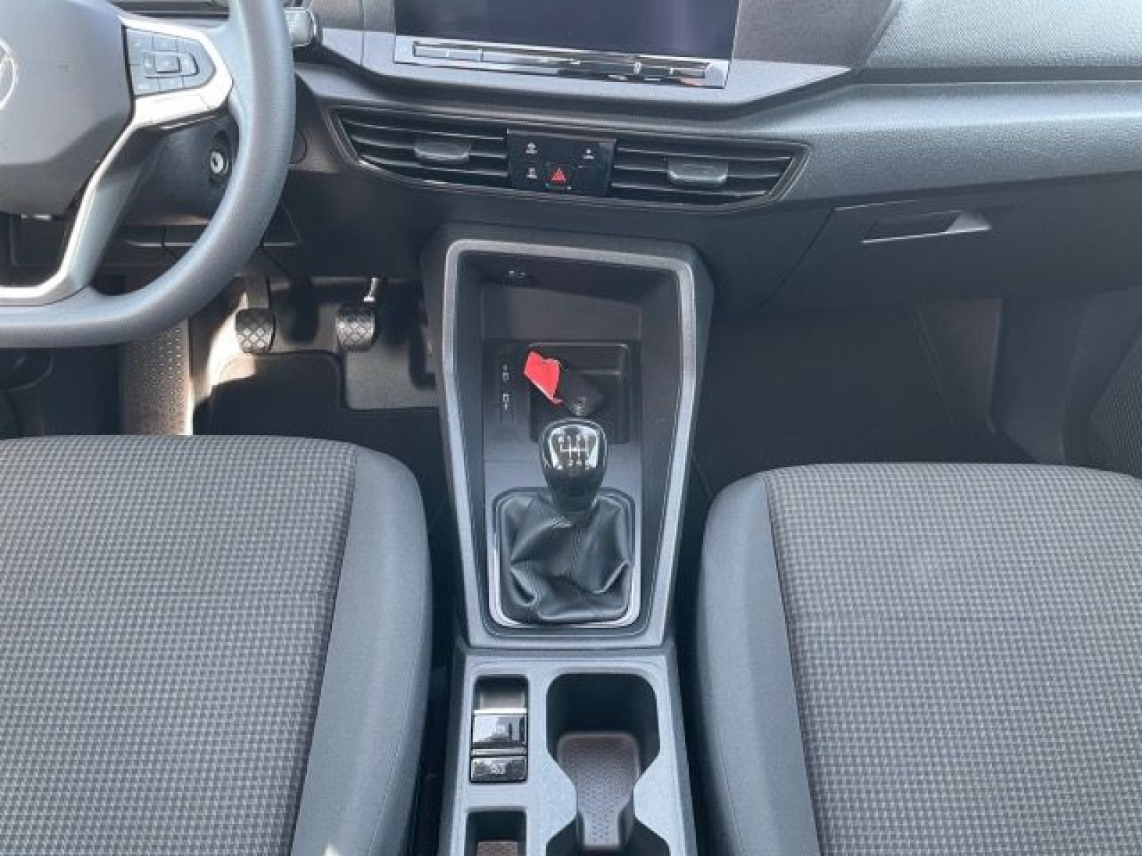 Fahrzeugbild_12