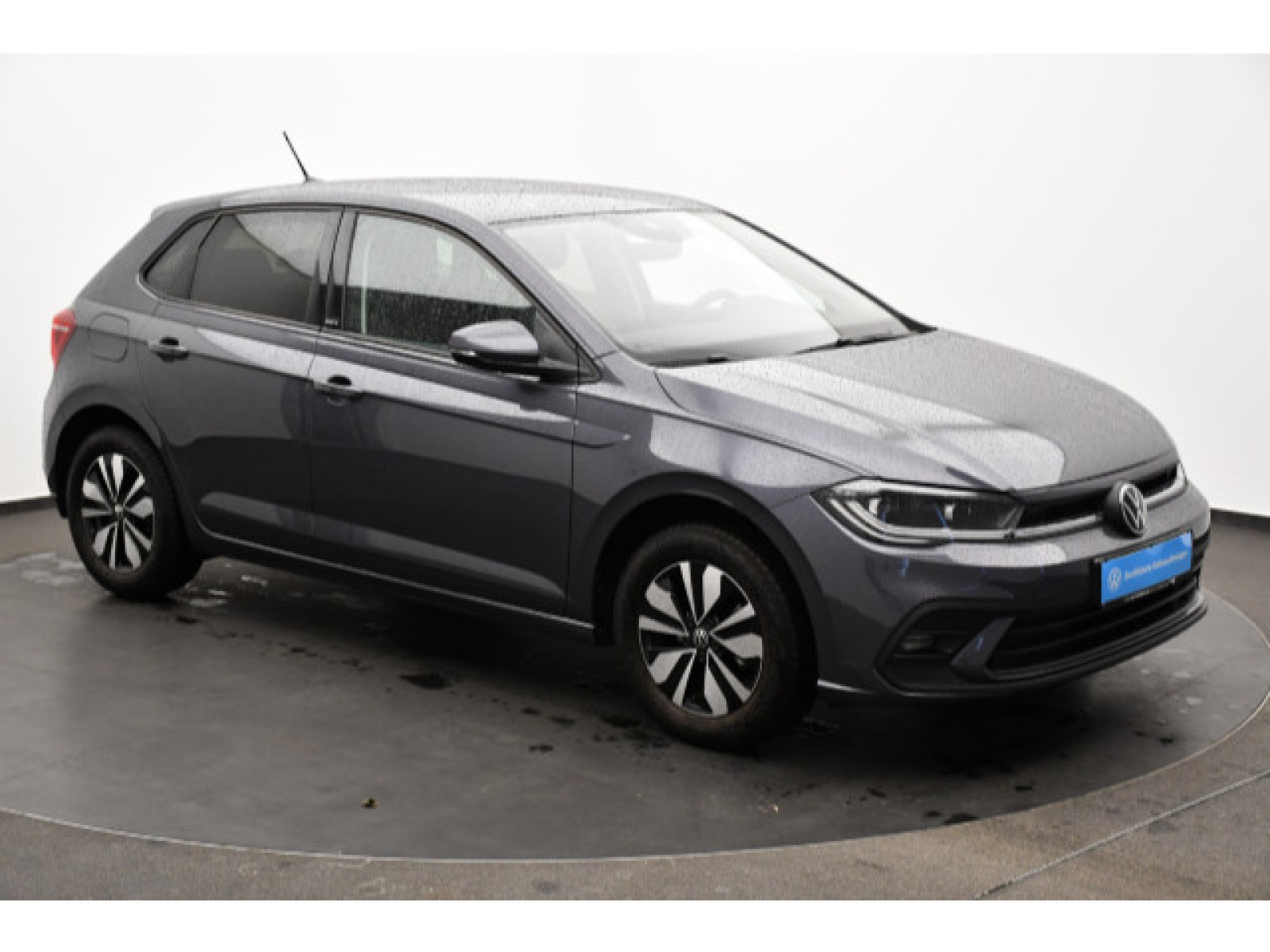 diagonal-frontansicht-aussen