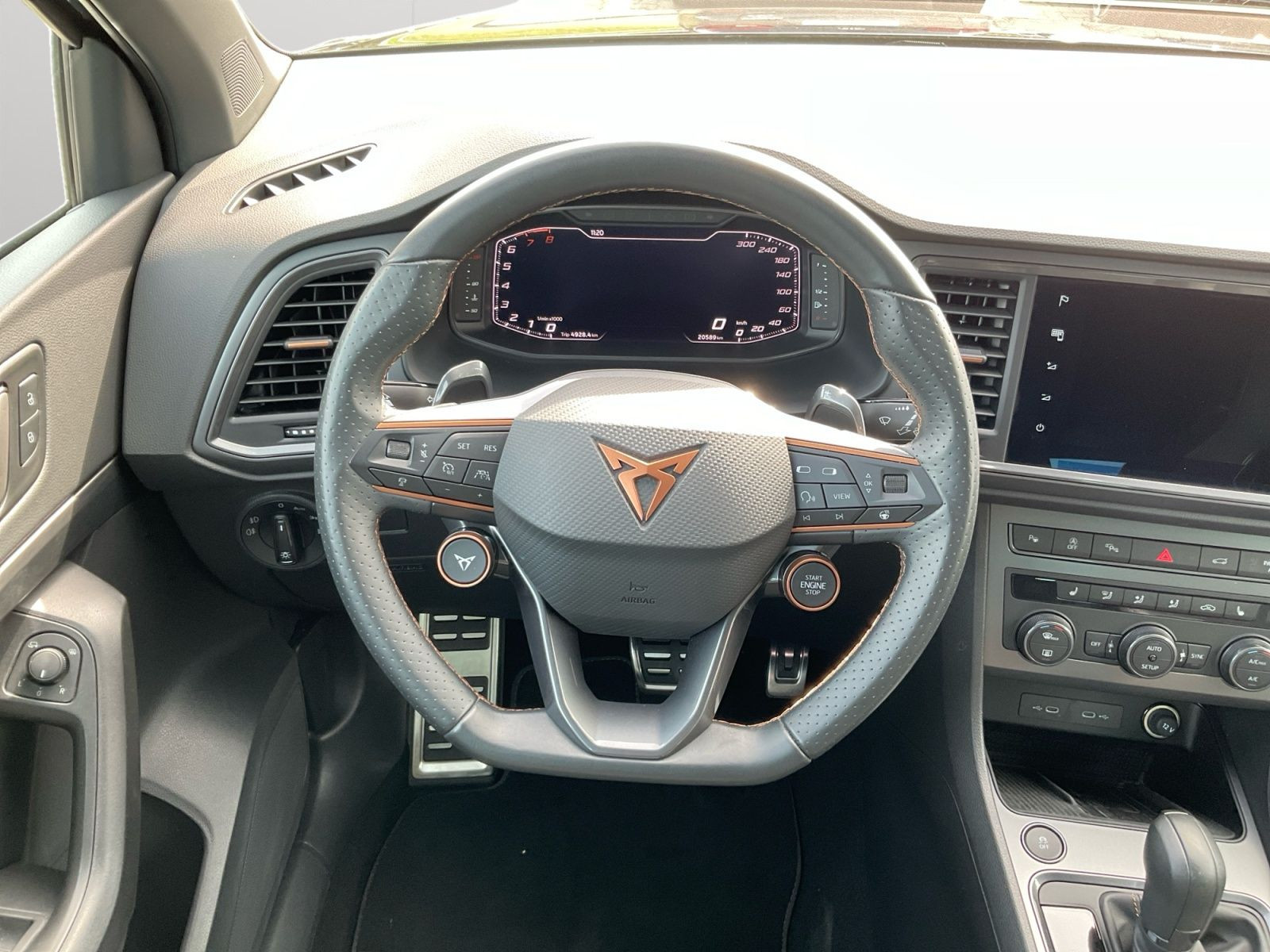 Cupra - Ateca_13