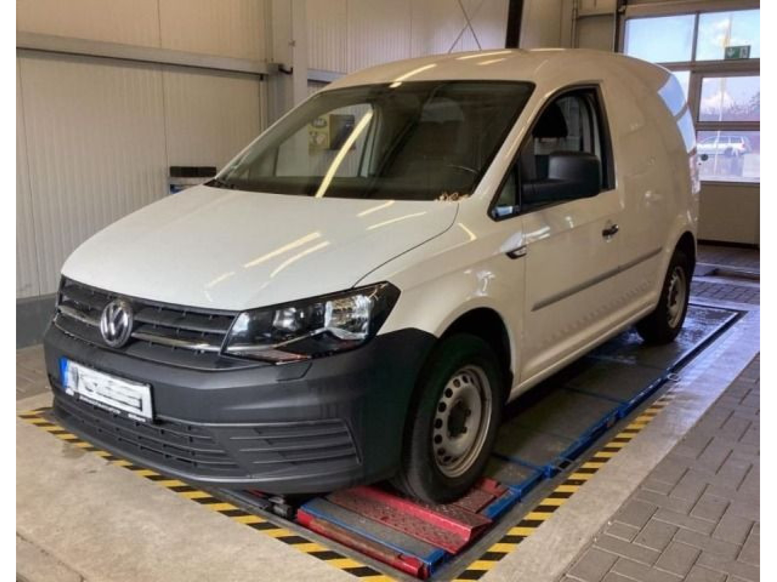 diagonal-frontansicht-aussen