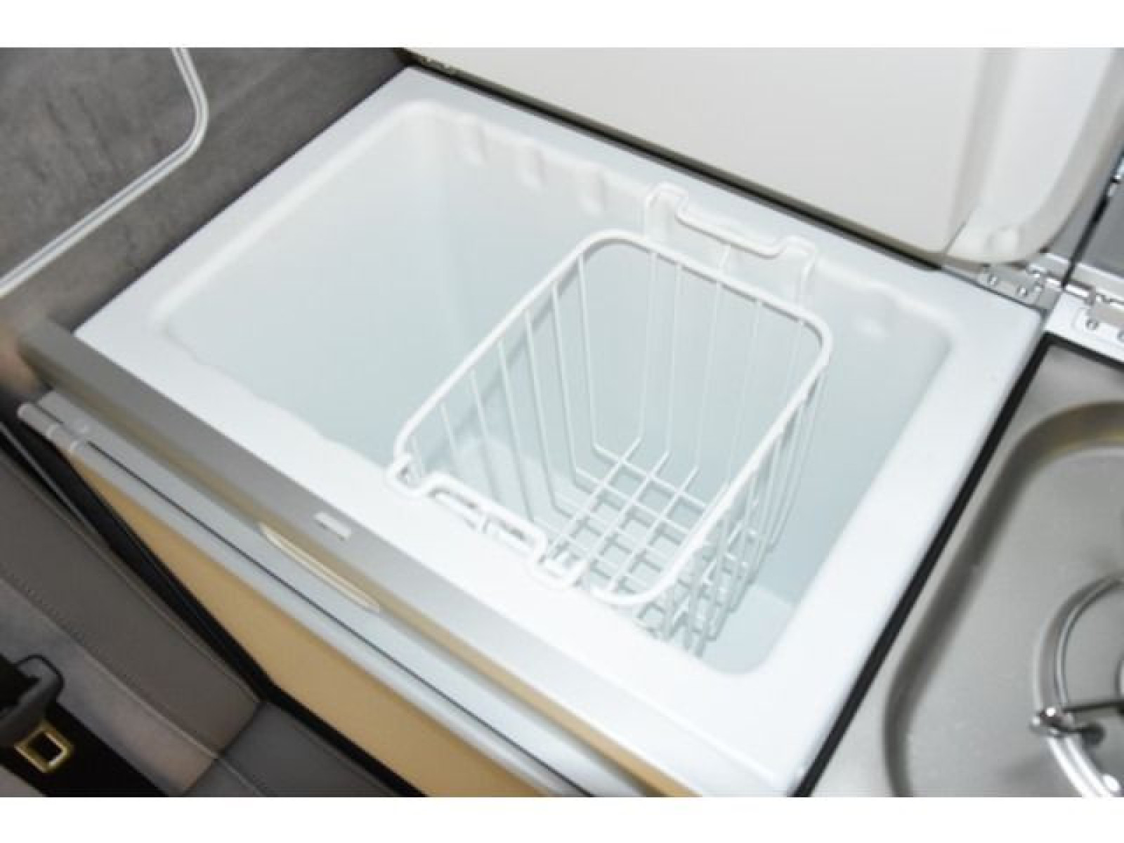 Volkswagen - T6.1 California_10