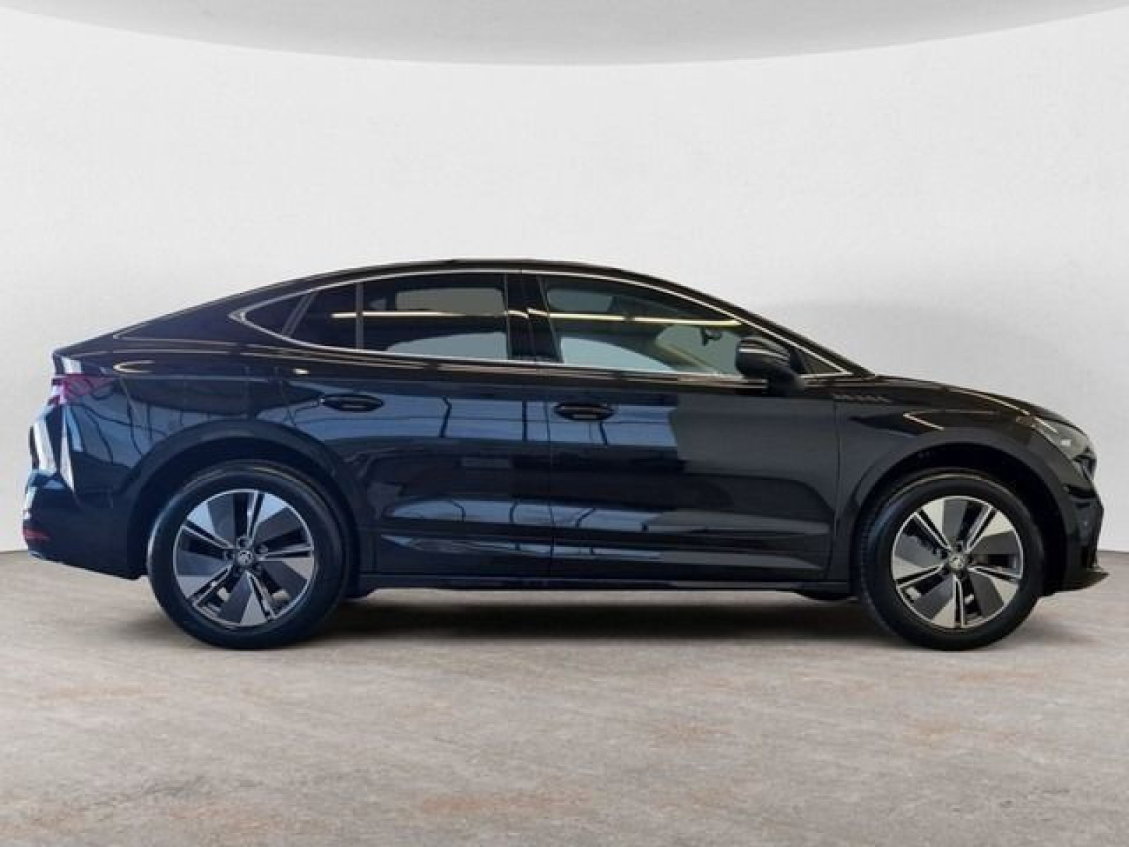 Škoda - Enyaq_8