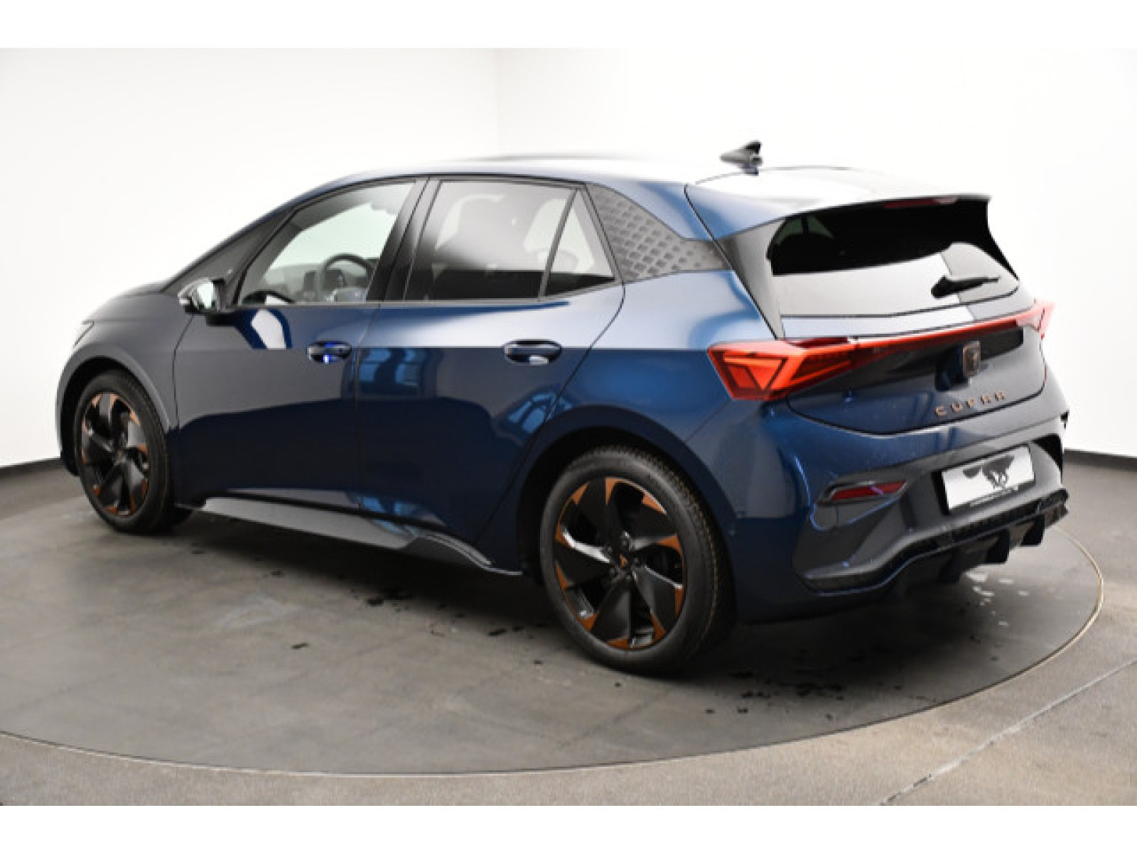 diagonalansicht-hinten-aussen