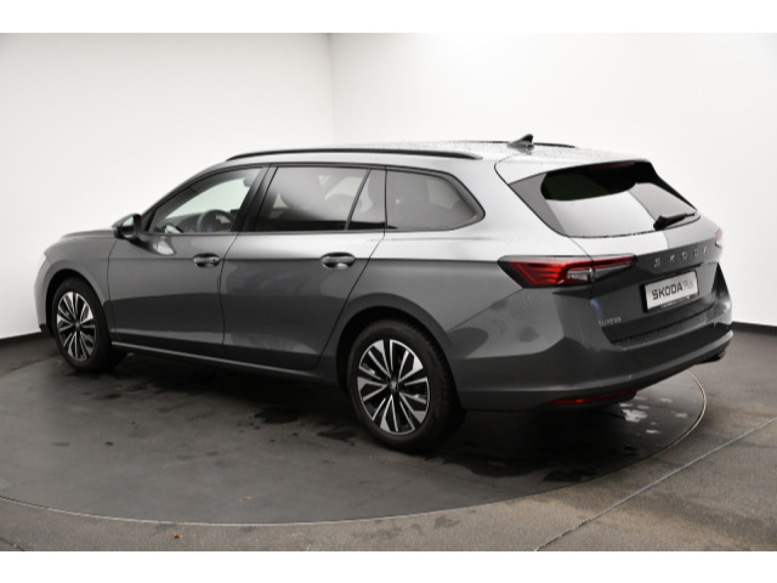 Škoda - Superb_17