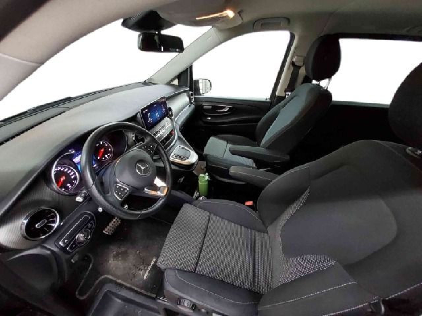 Mercedes-Benz - V 250_6