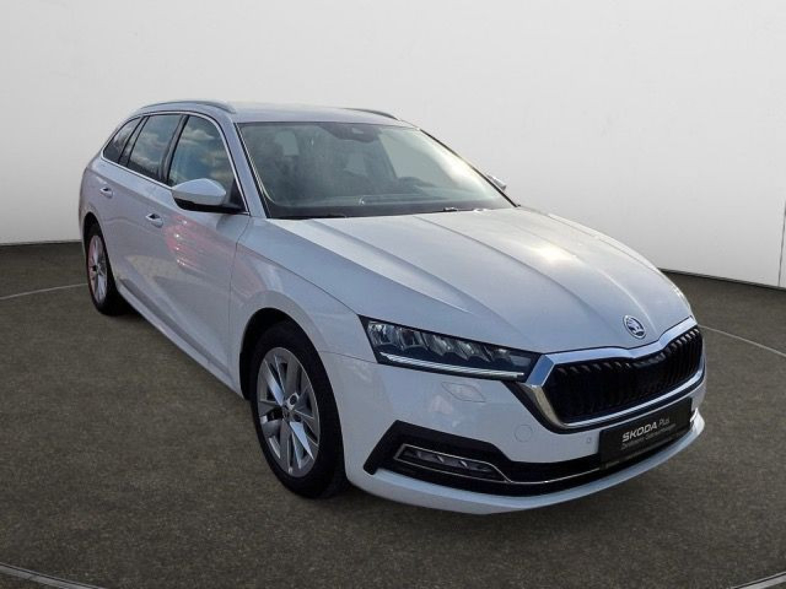 diagonal-frontansicht-aussen