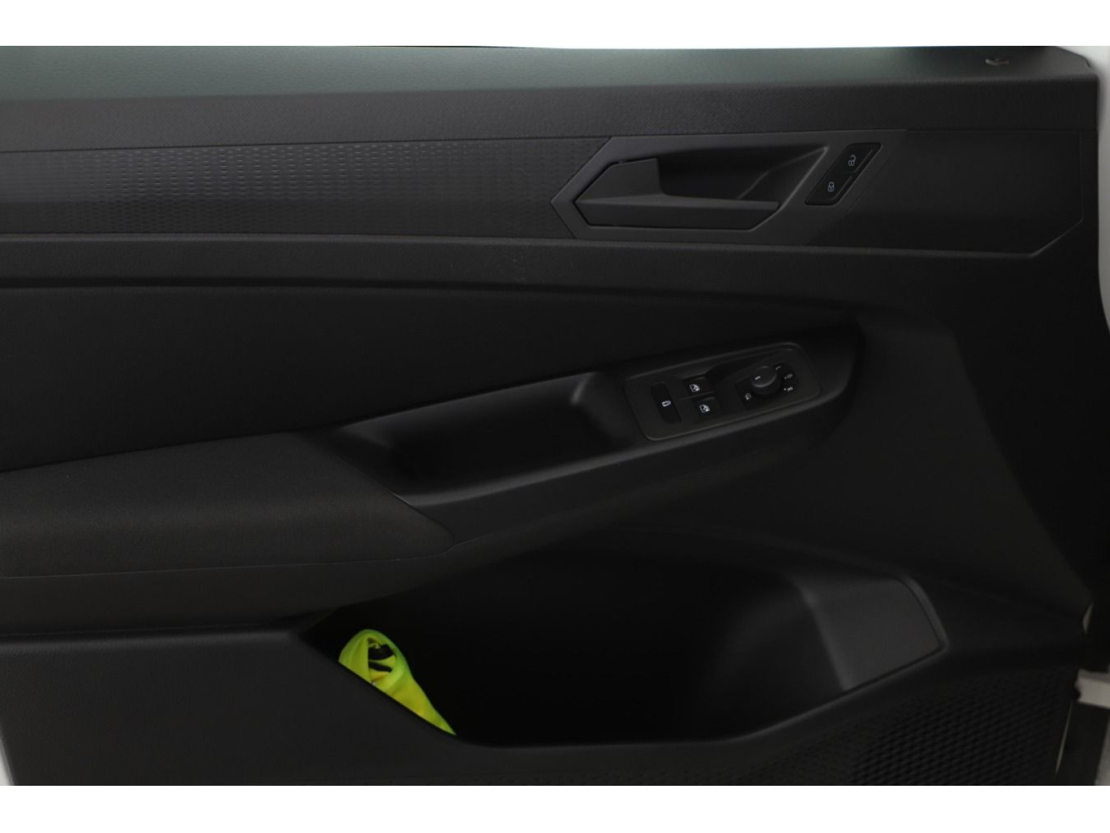 Volkswagen - Caddy Maxi_14