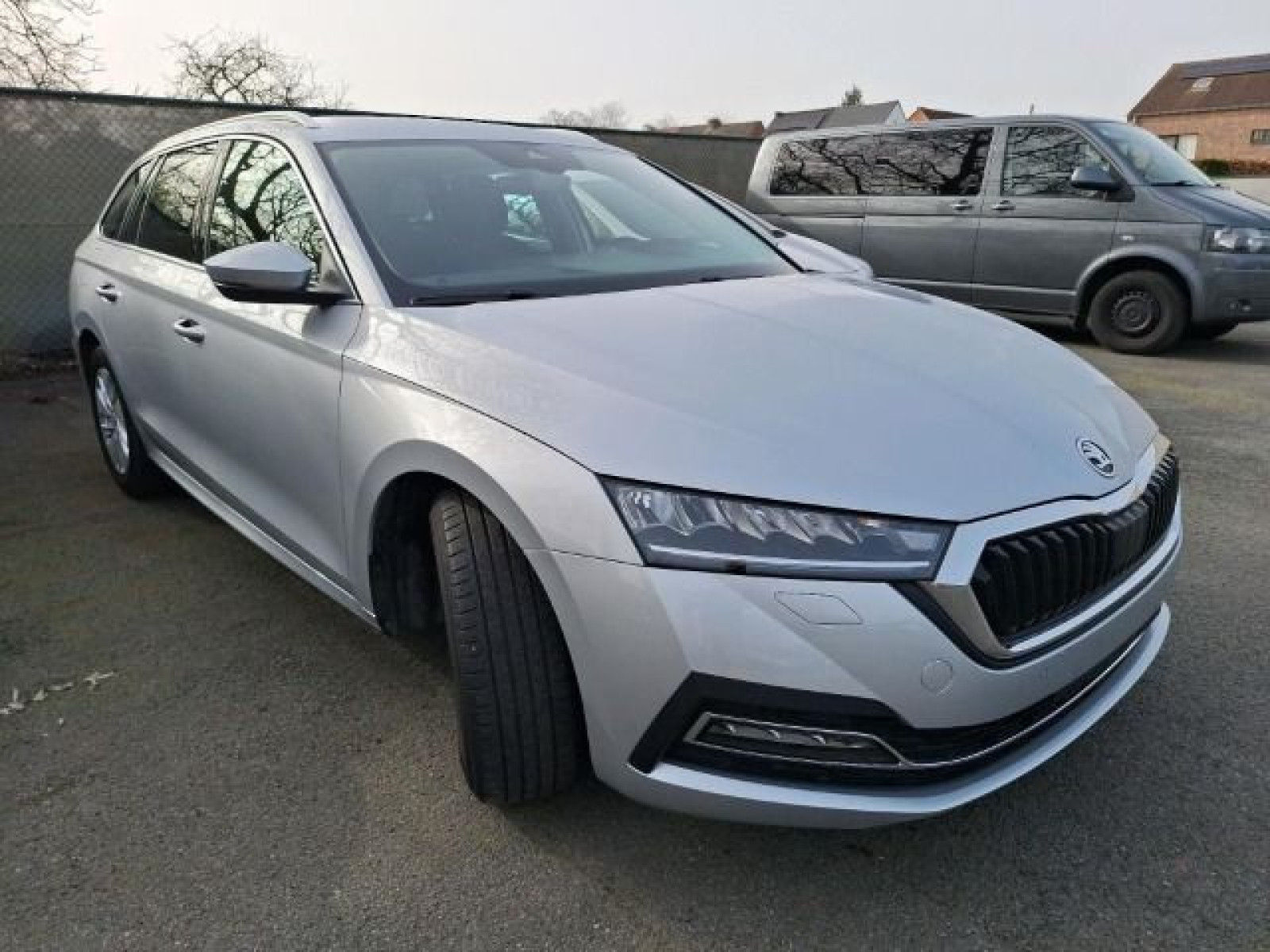 diagonal-frontansicht-aussen