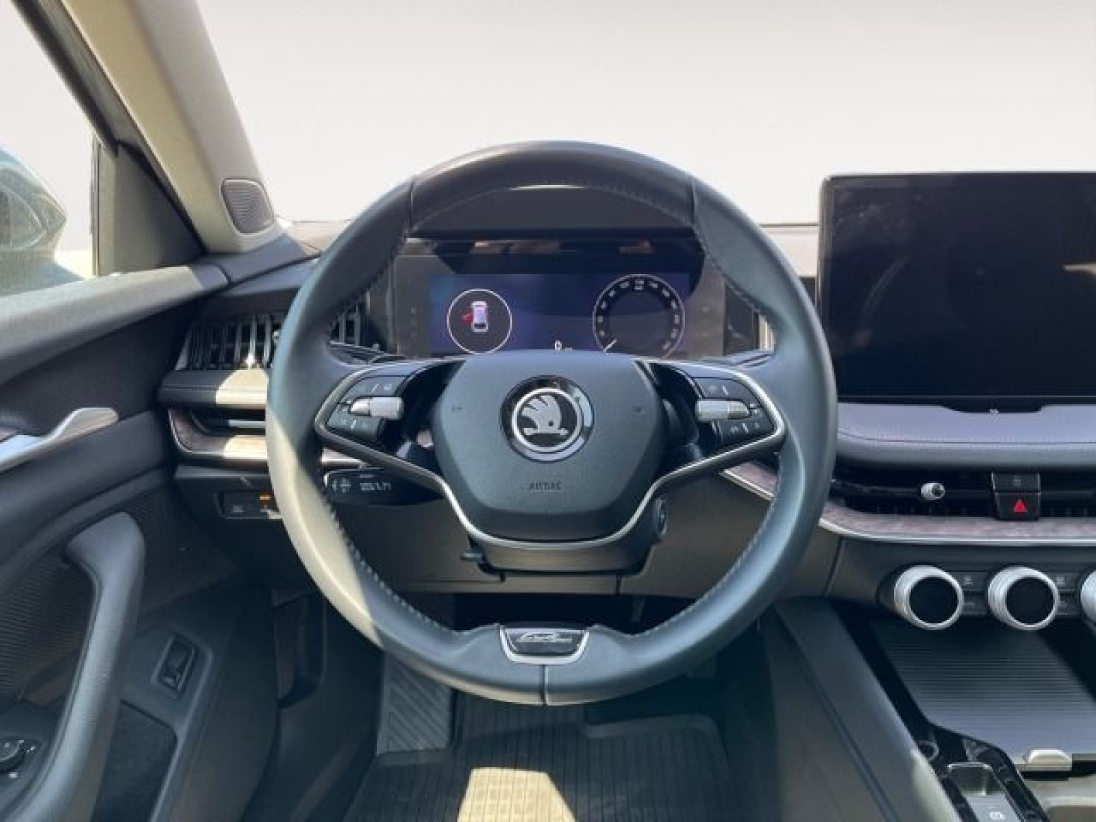 Škoda - Superb_12