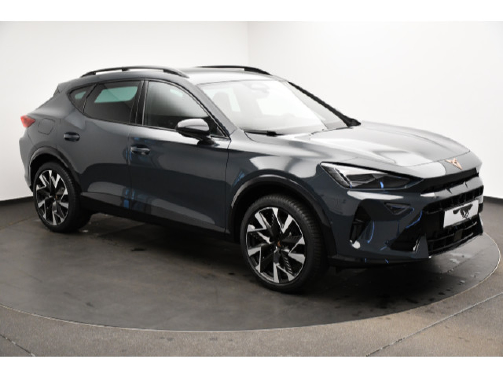 diagonal-frontansicht-aussen