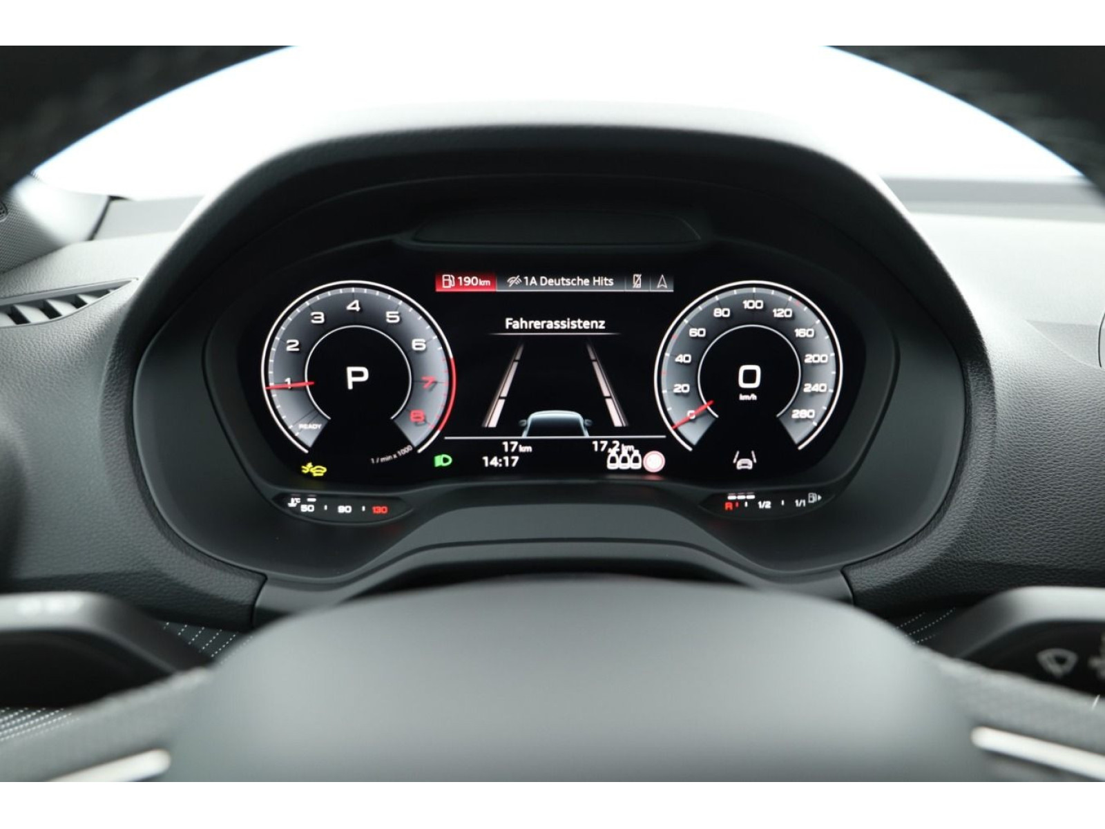 Audi - Q2_10 Audi - Q2_10