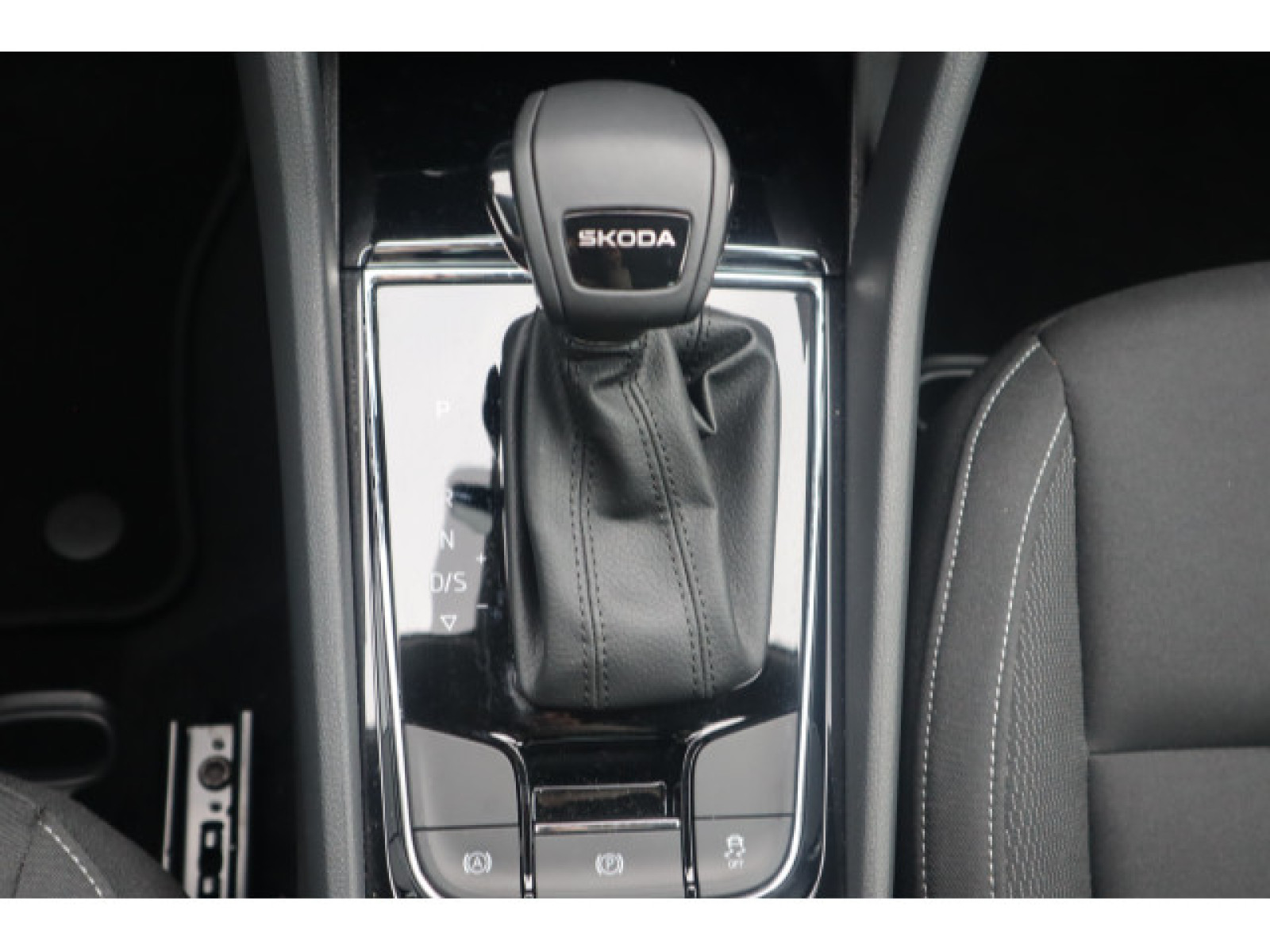 Škoda - Karoq_9