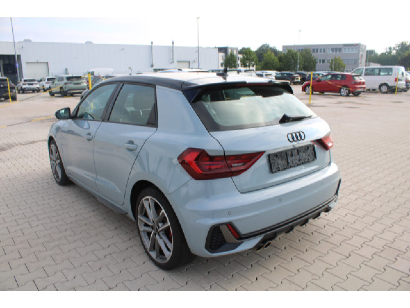 Fahrzeugbild_7