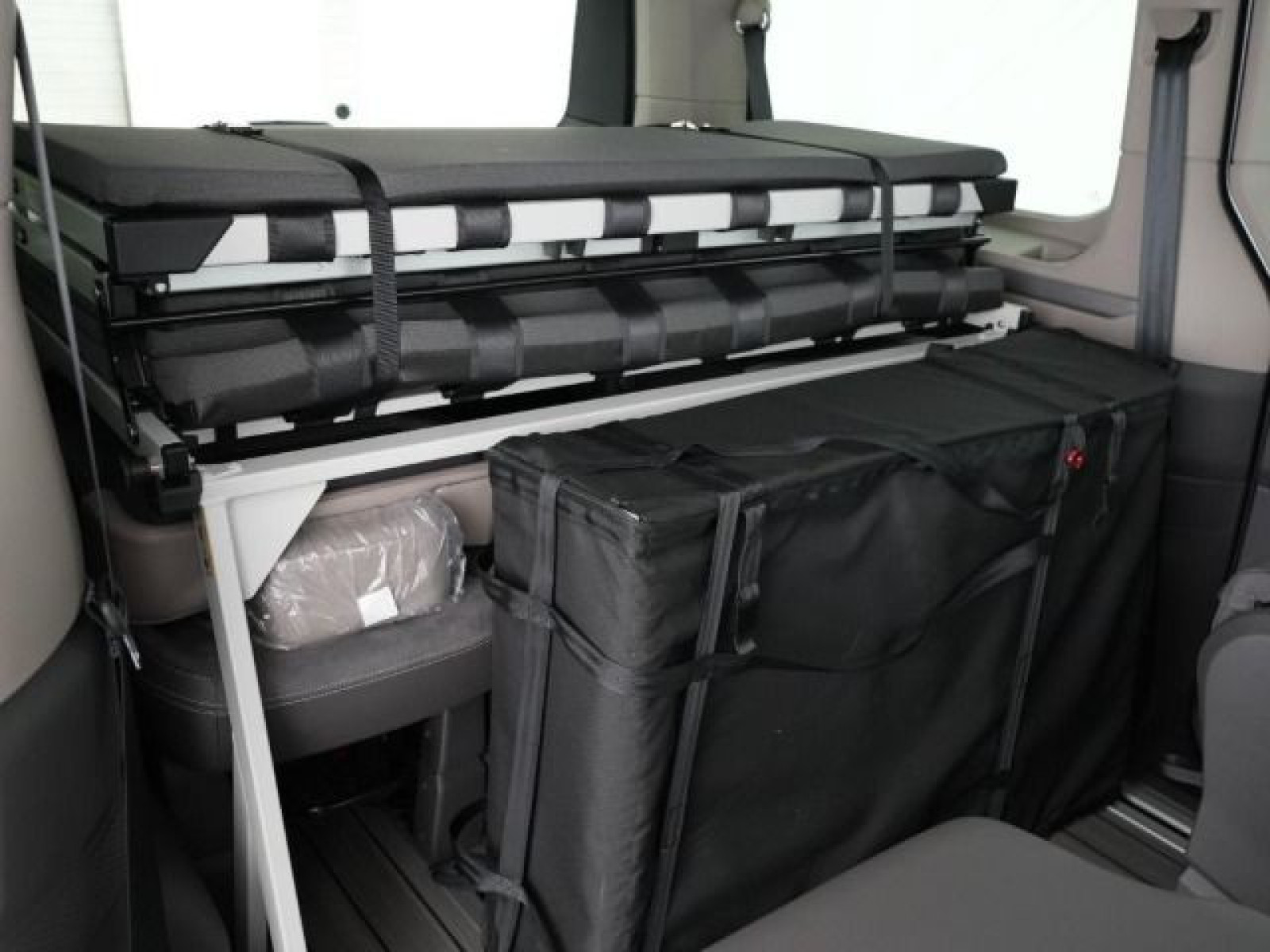 Volkswagen - Multivan_8