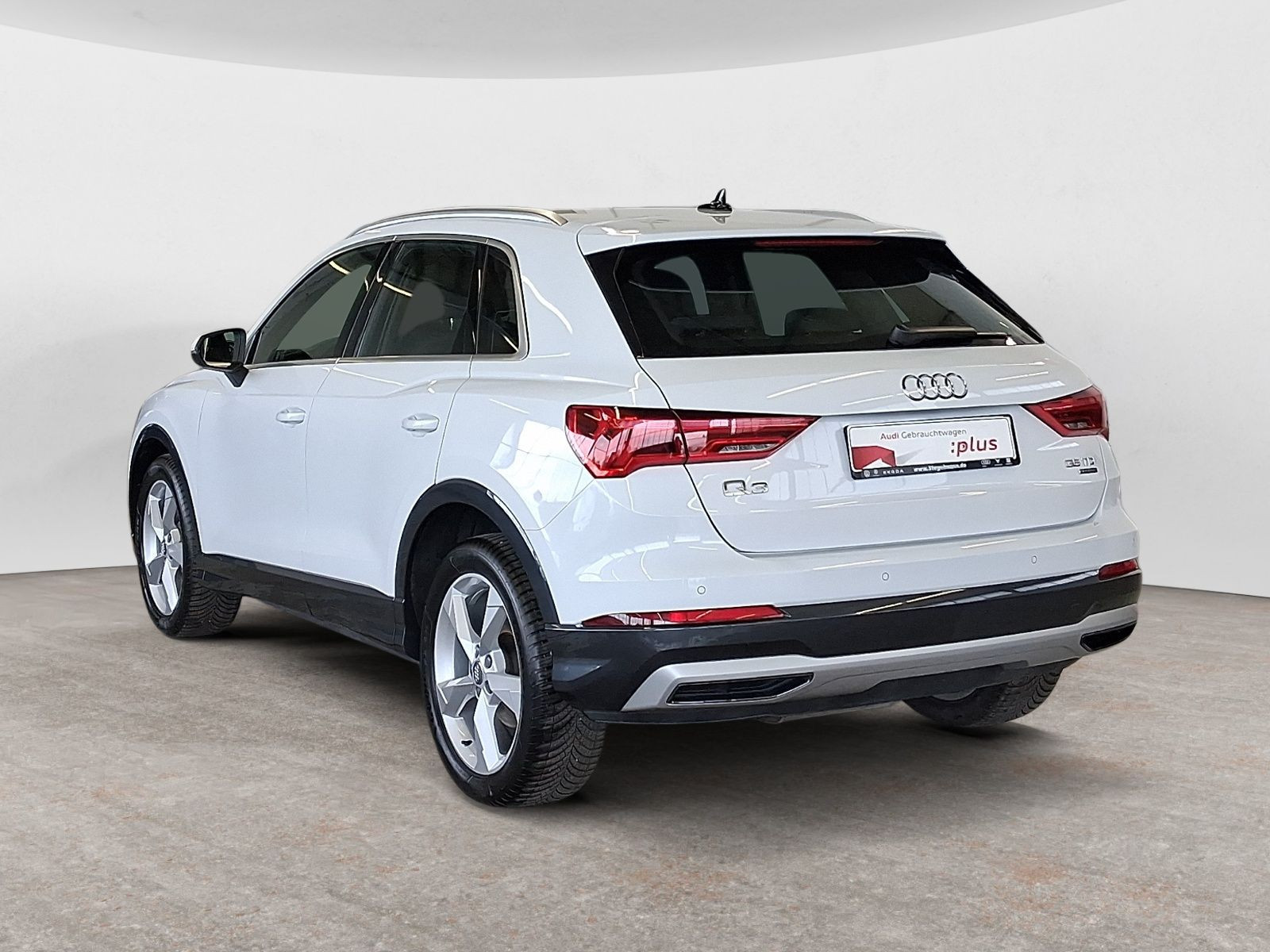 diagonalansicht-hinten-aussen