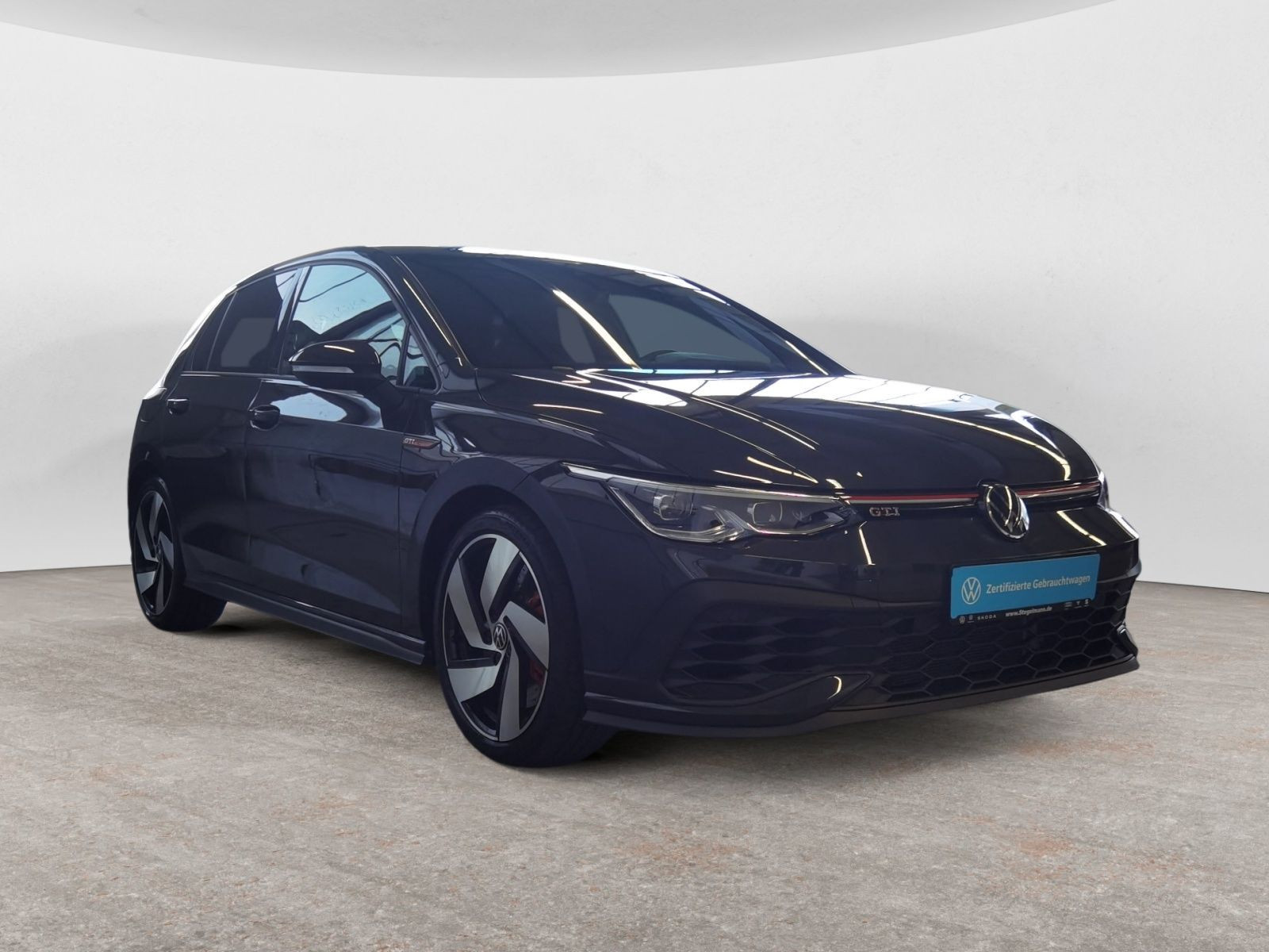 diagonal-frontansicht-aussen diagonal-frontansicht-aussen