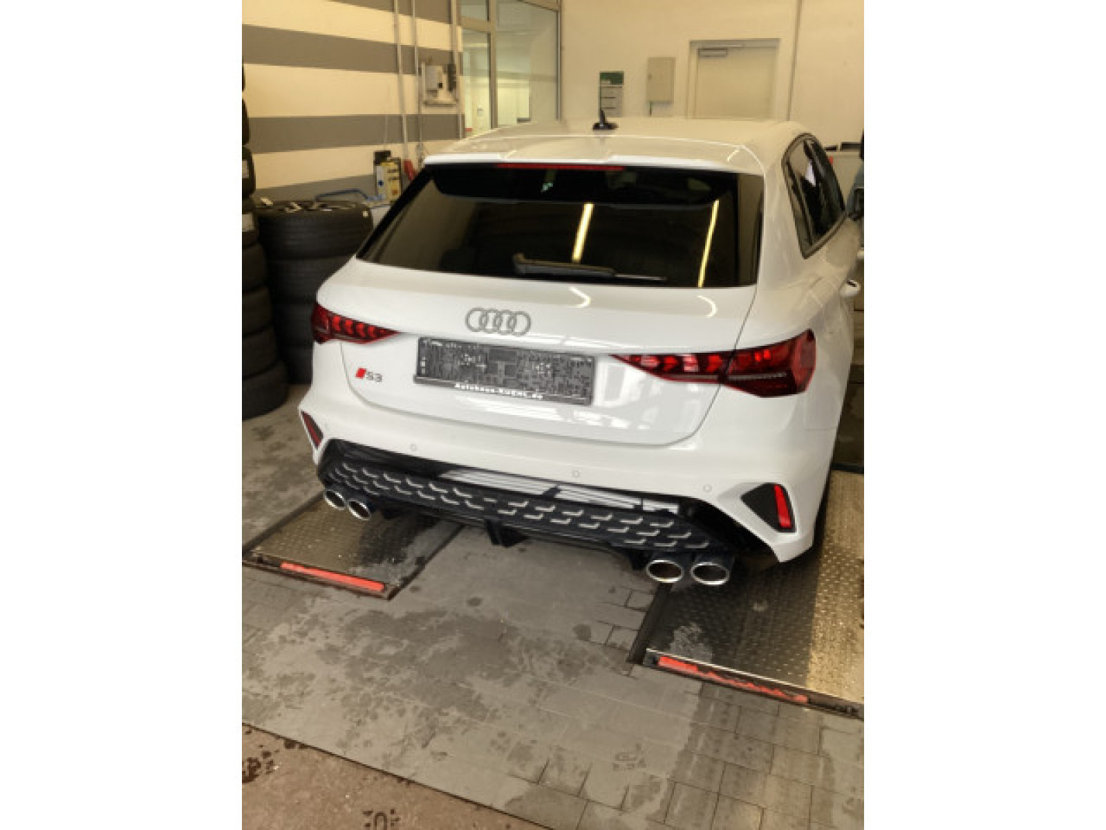 diagonalansicht-hinten-aussen