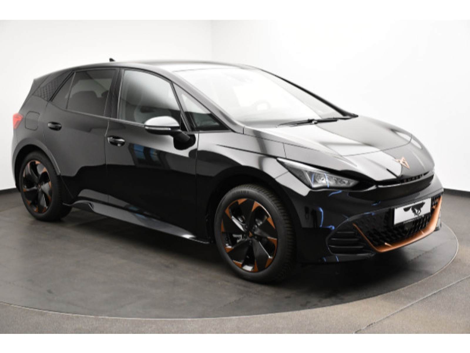 diagonal-frontansicht-aussen