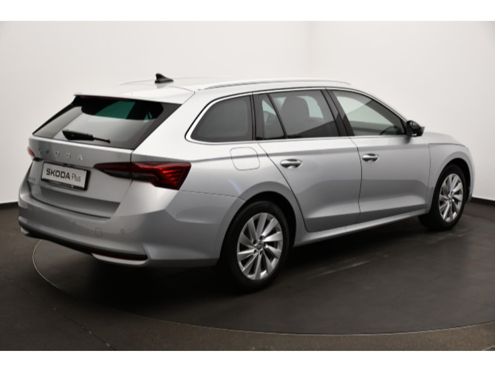 diagonalansicht-hinten-aussen