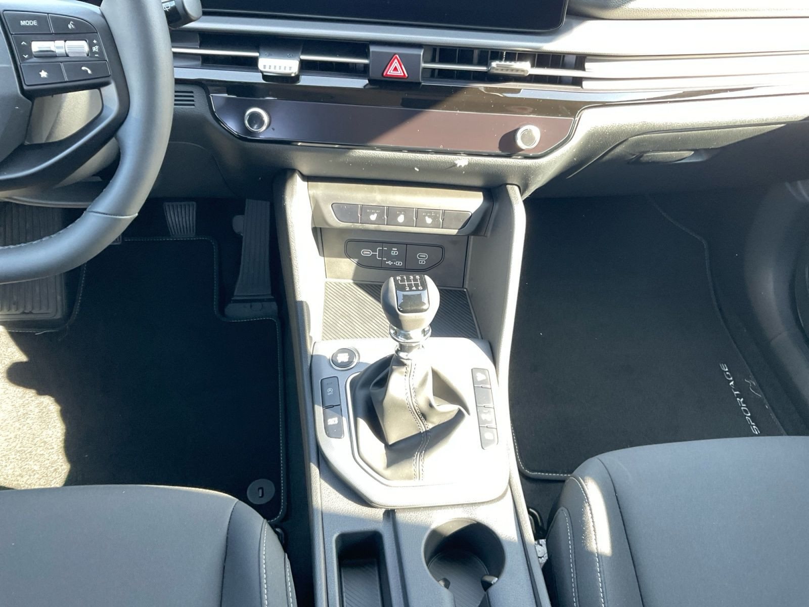 Kia - Sportage_12