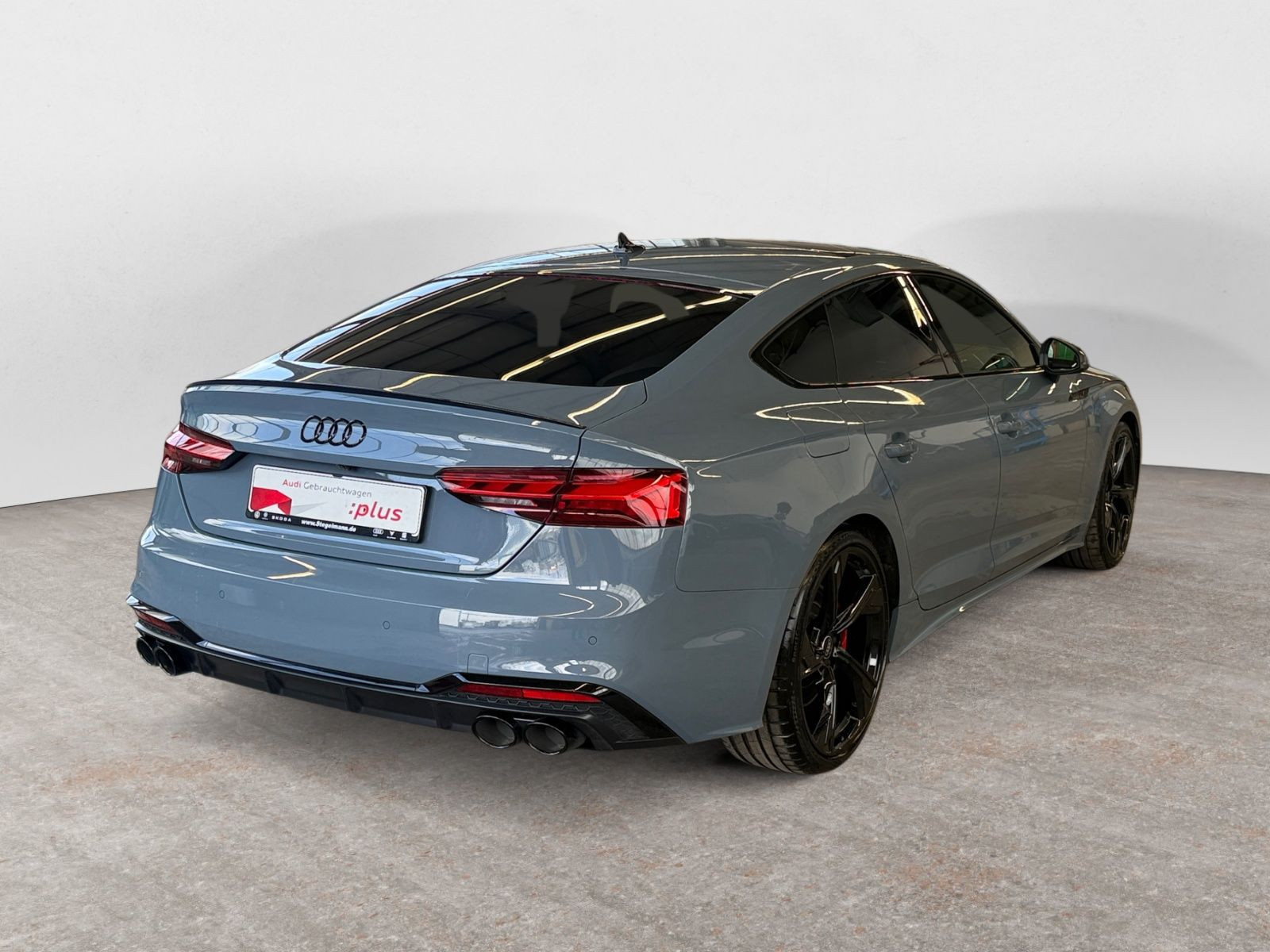 diagonalansicht-hinten-aussen