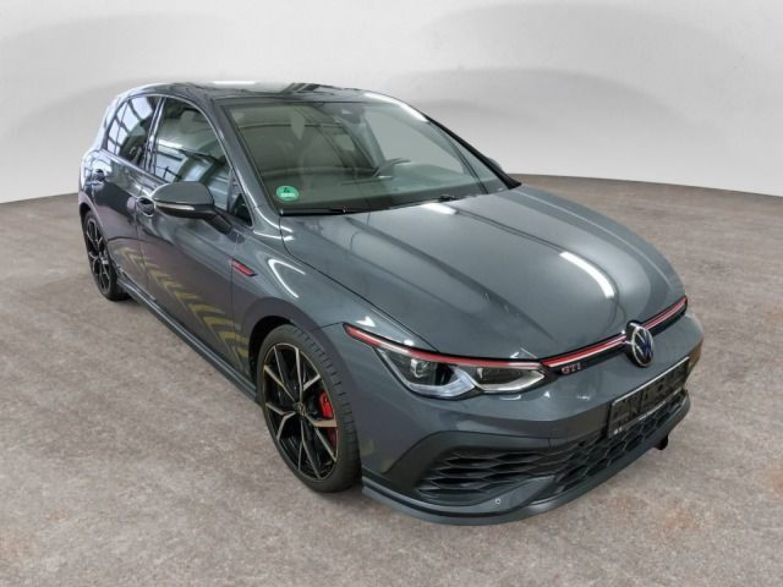 diagonal-frontansicht-aussen