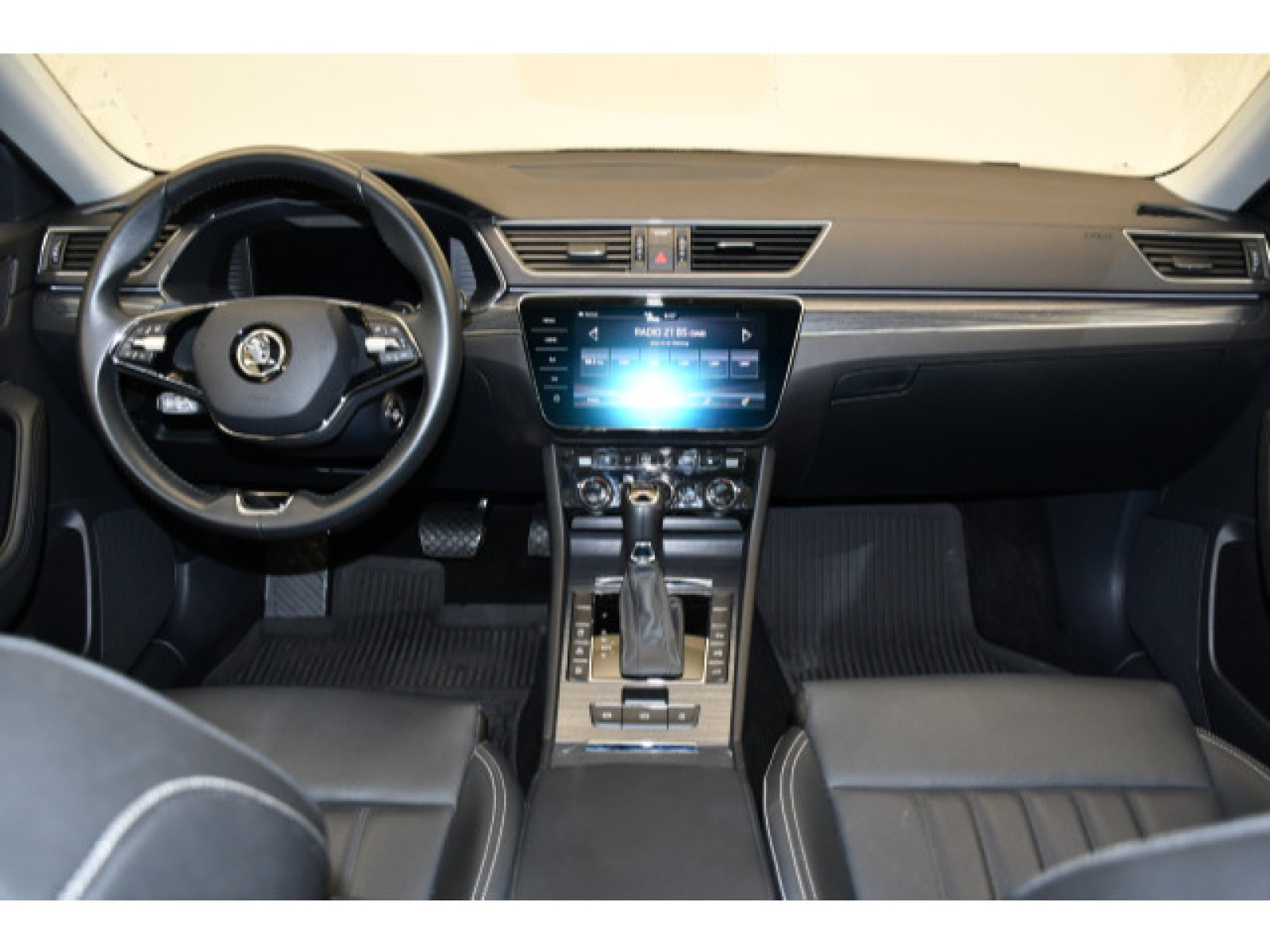 Škoda - Superb_4