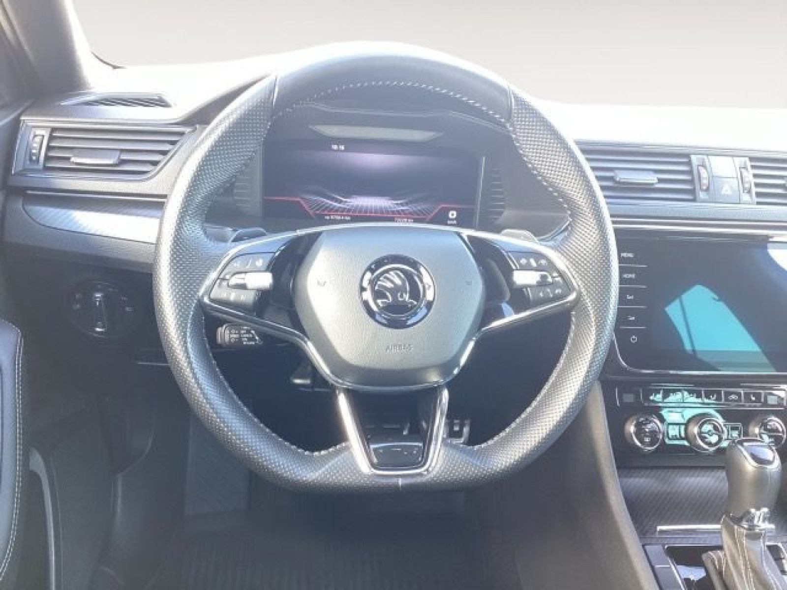 Škoda - Superb_12