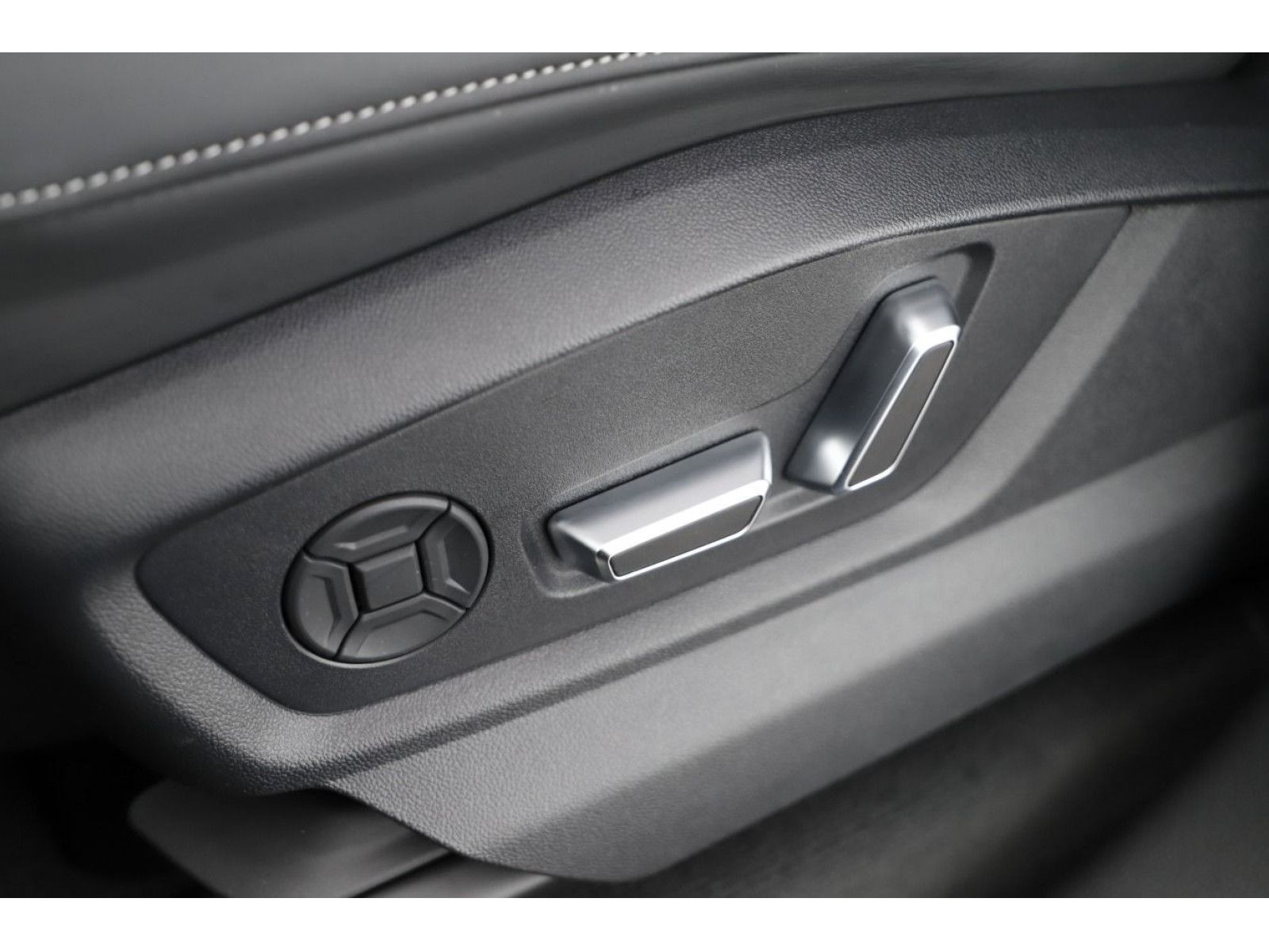 Audi - Q7_8 Audi - Q7_8