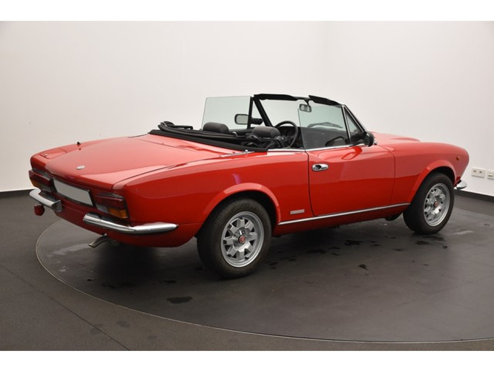 Fiat - 124_3