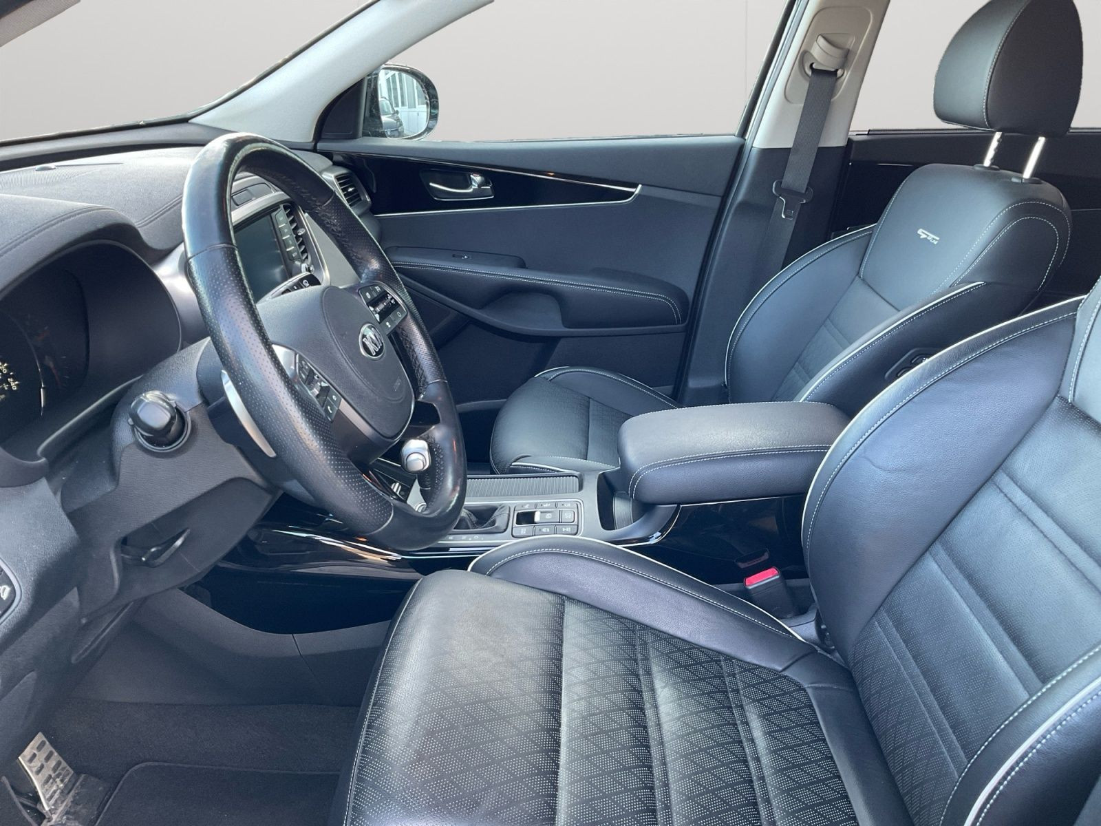 Kia - Sorento_10