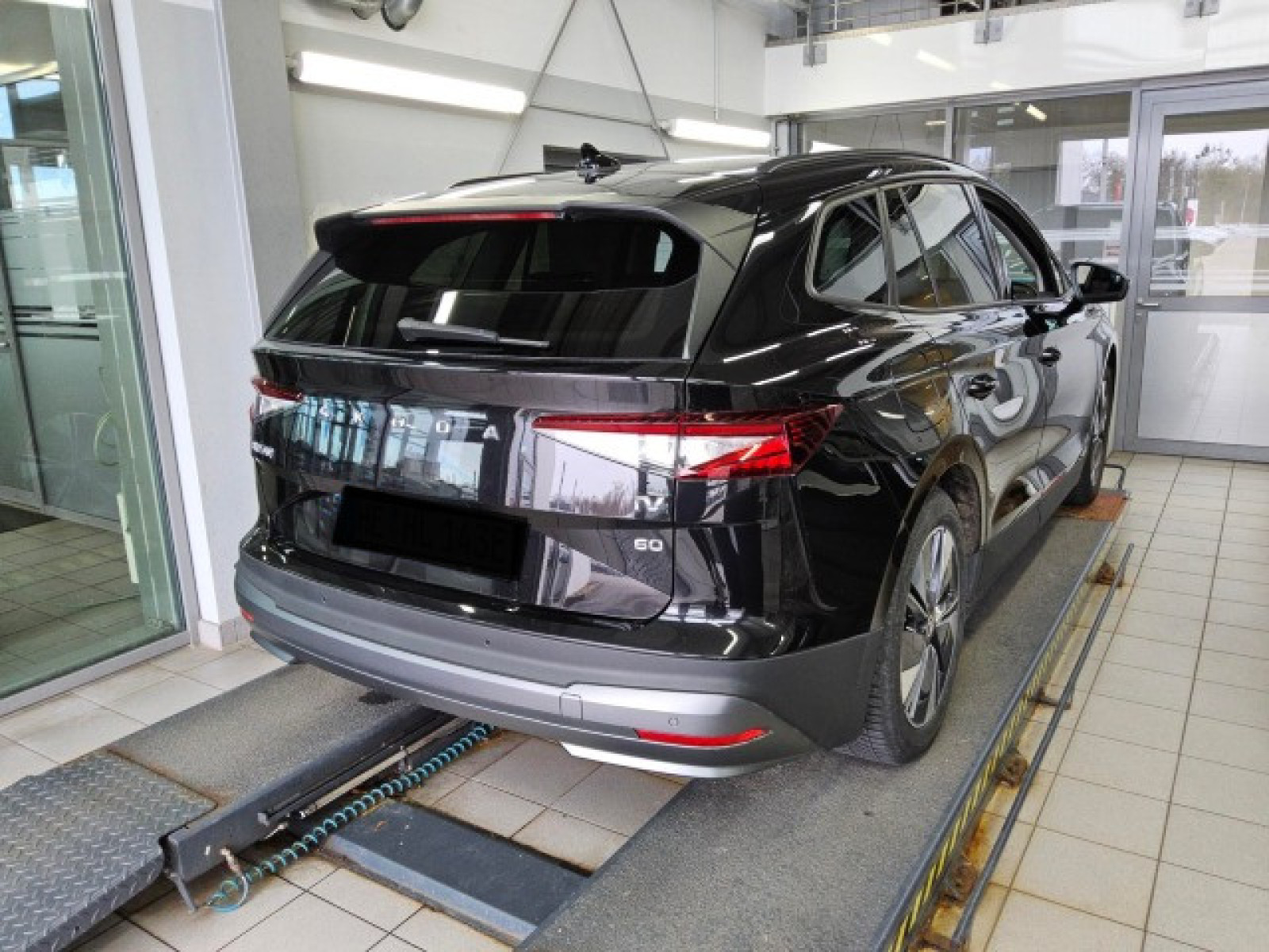 diagonalansicht-hinten-aussen