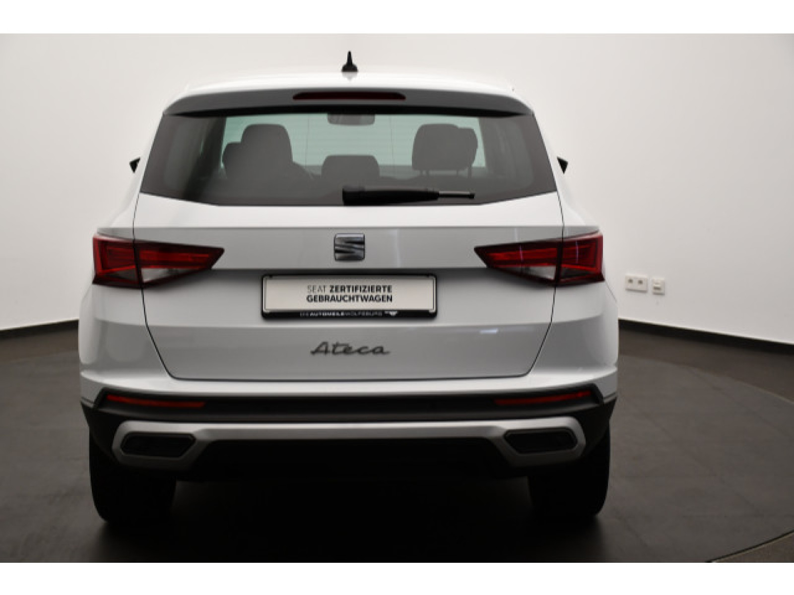 heckansicht-aussen heckansicht-aussen