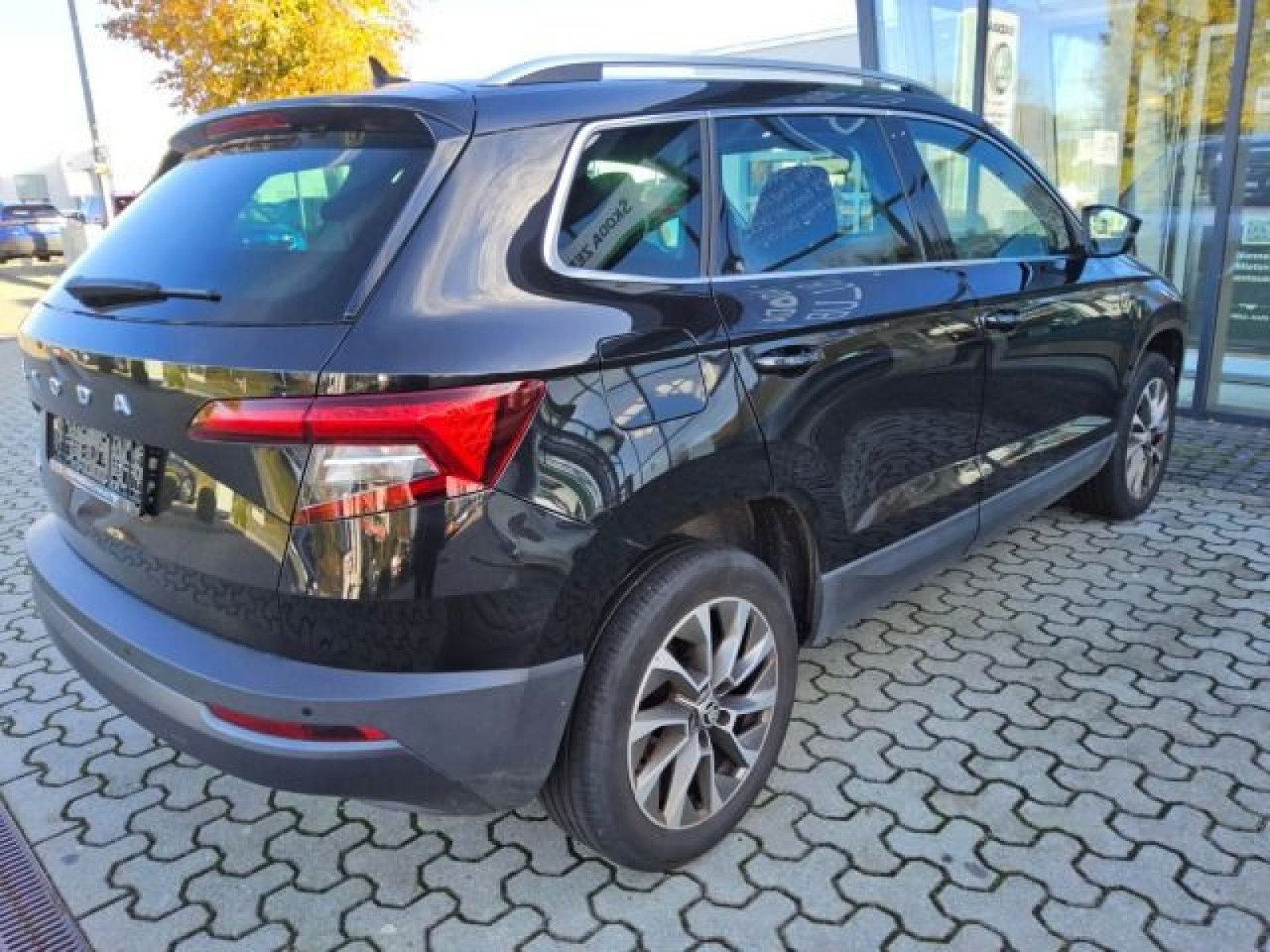 diagonalansicht-hinten-aussen