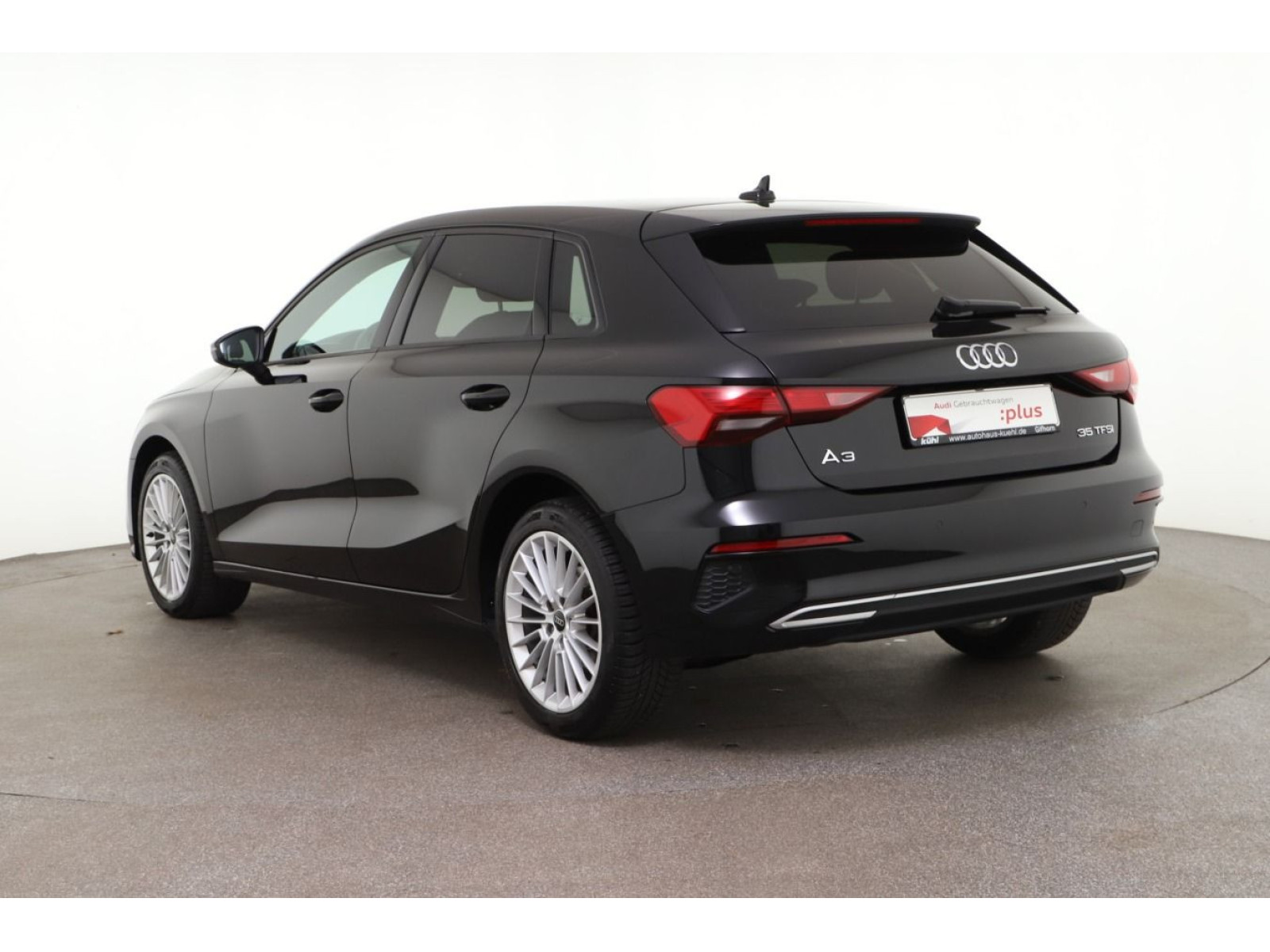 diagonalansicht-hinten-aussen