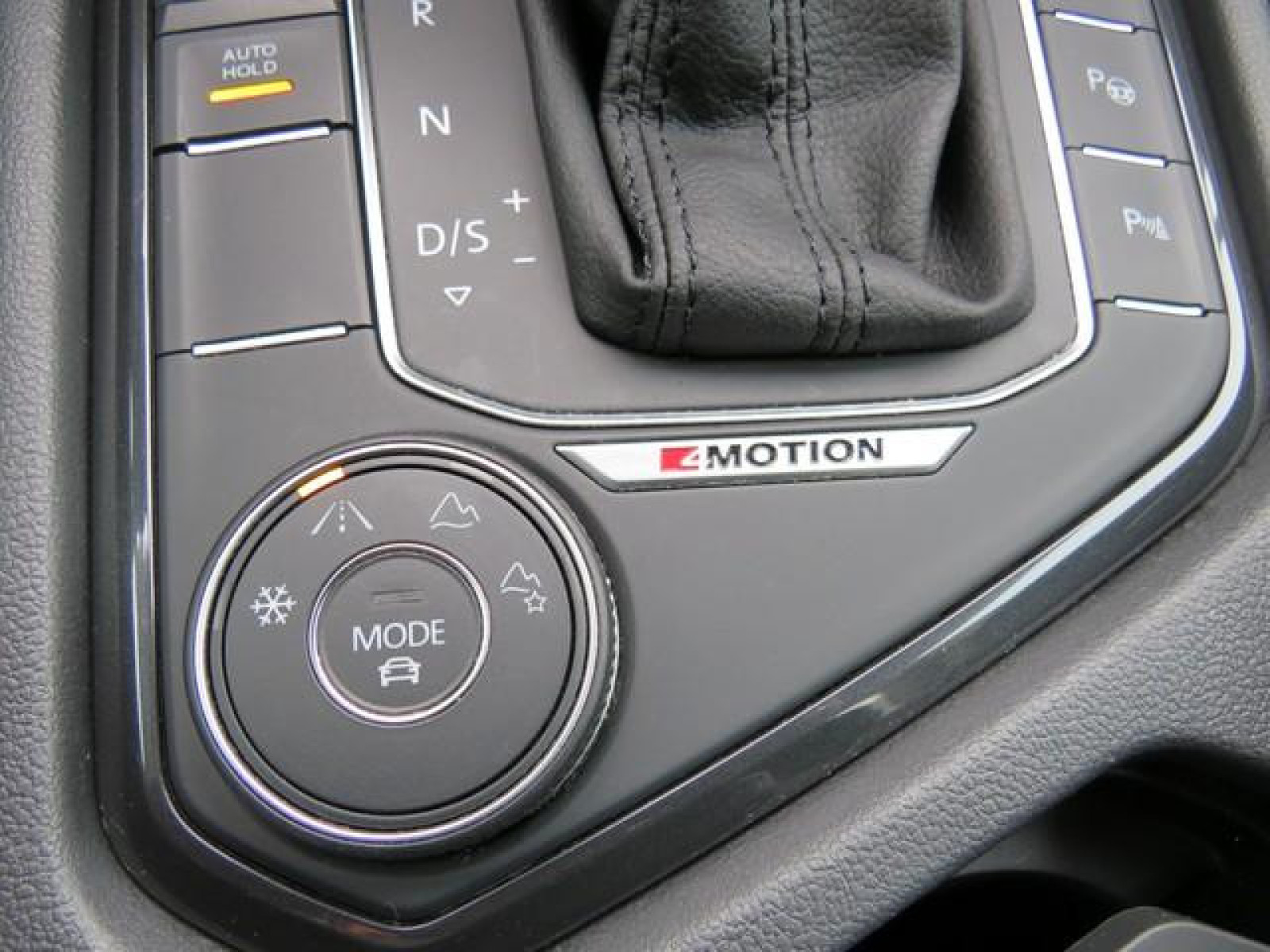 Volkswagen - Tiguan_19