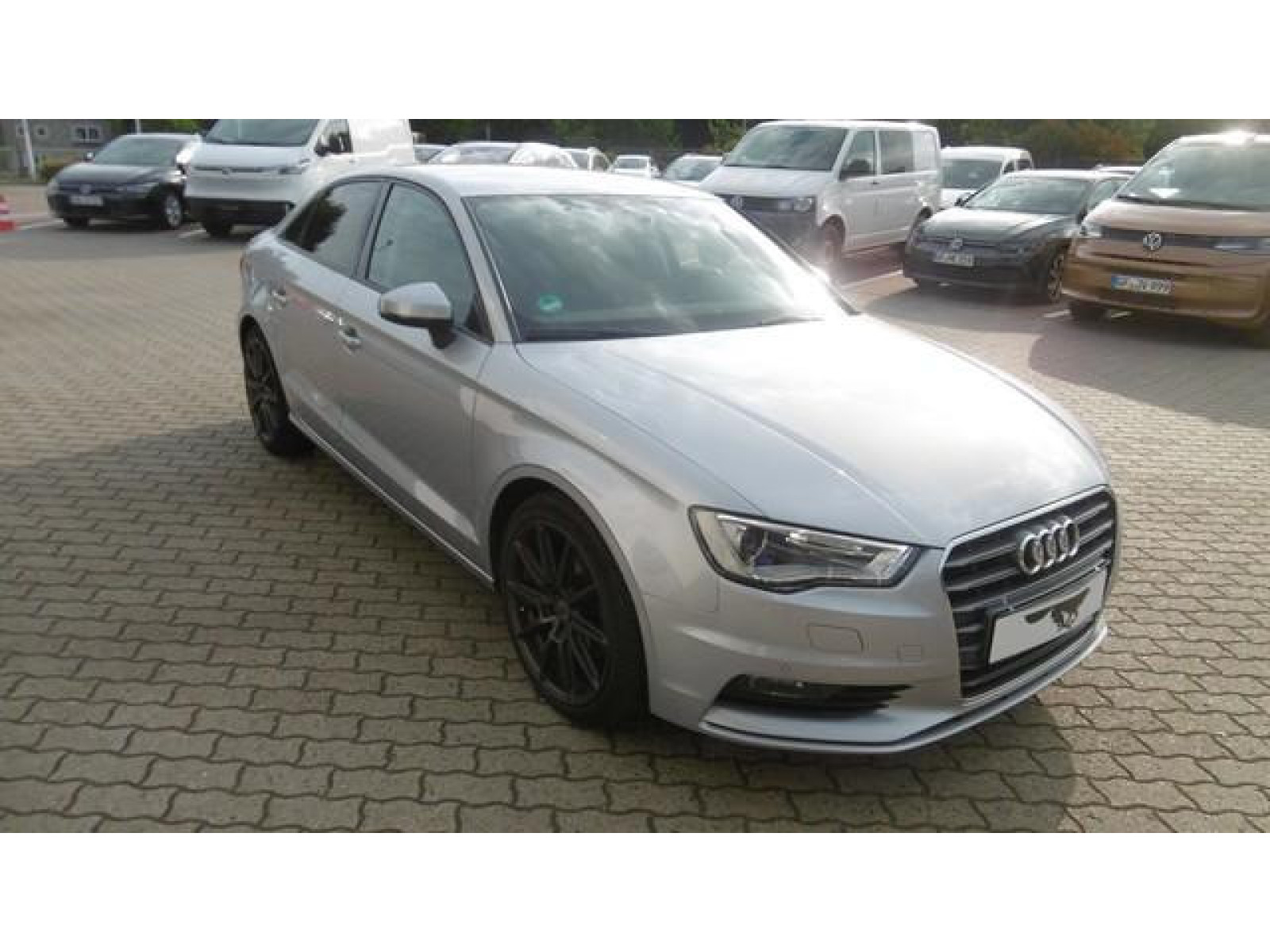 diagonal-frontansicht-aussen