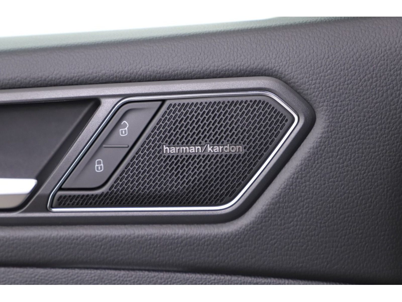 Volkswagen - Tiguan Allspace_8 Volkswagen - Tiguan Allspace_8