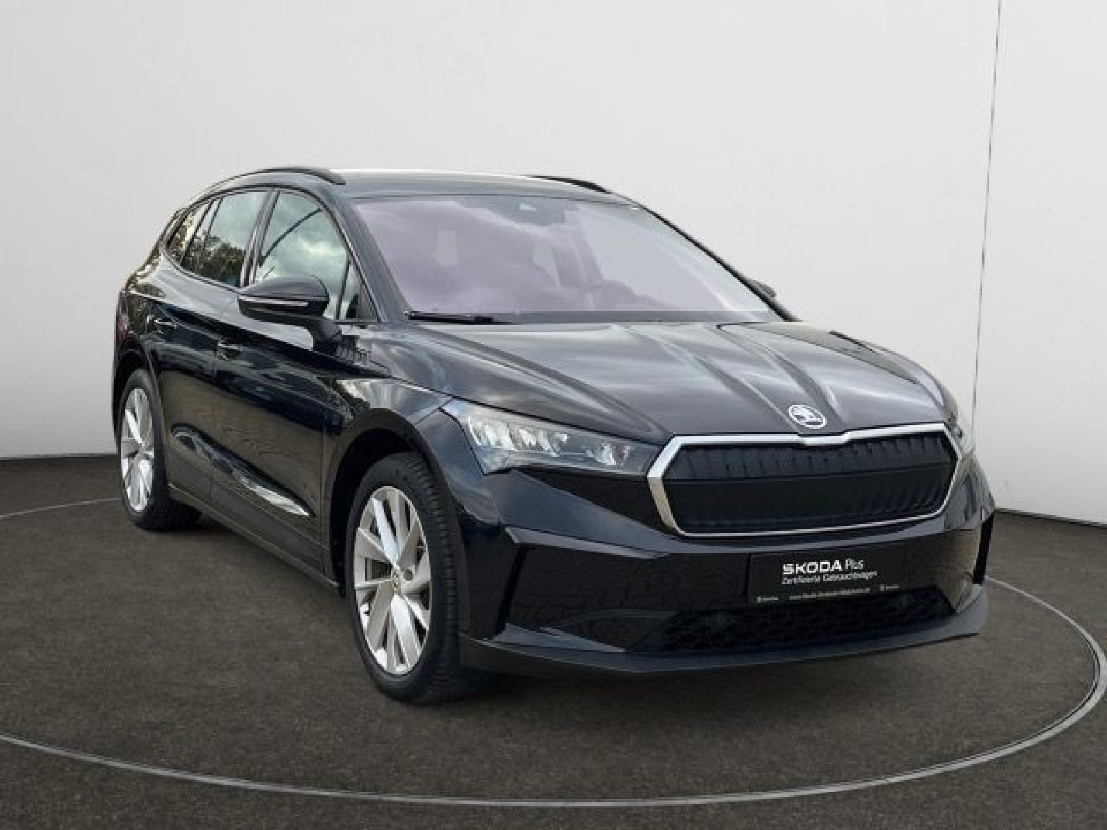 diagonal-frontansicht-aussen