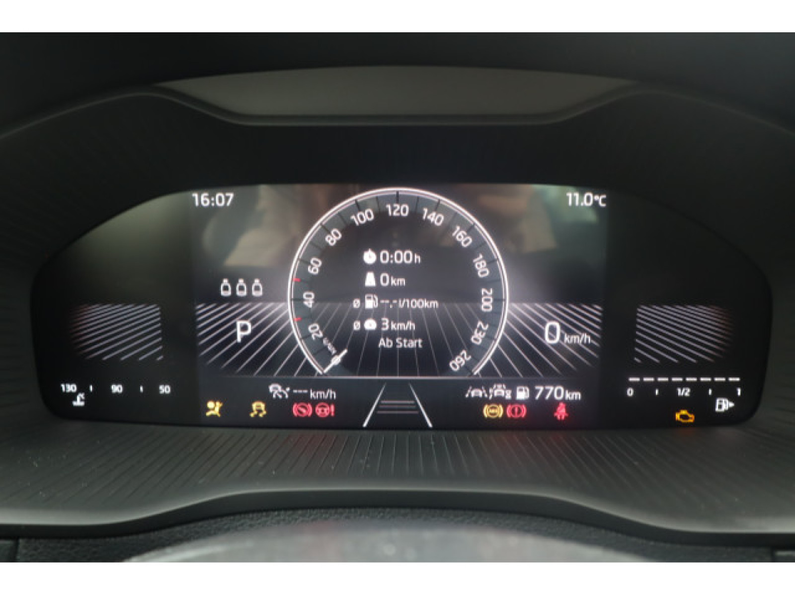 Škoda - Karoq_6