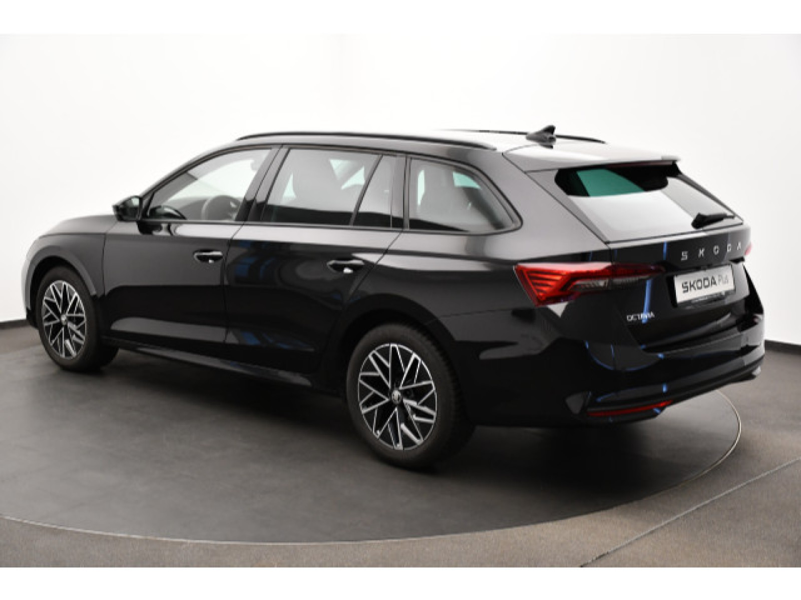 Škoda - Octavia_15