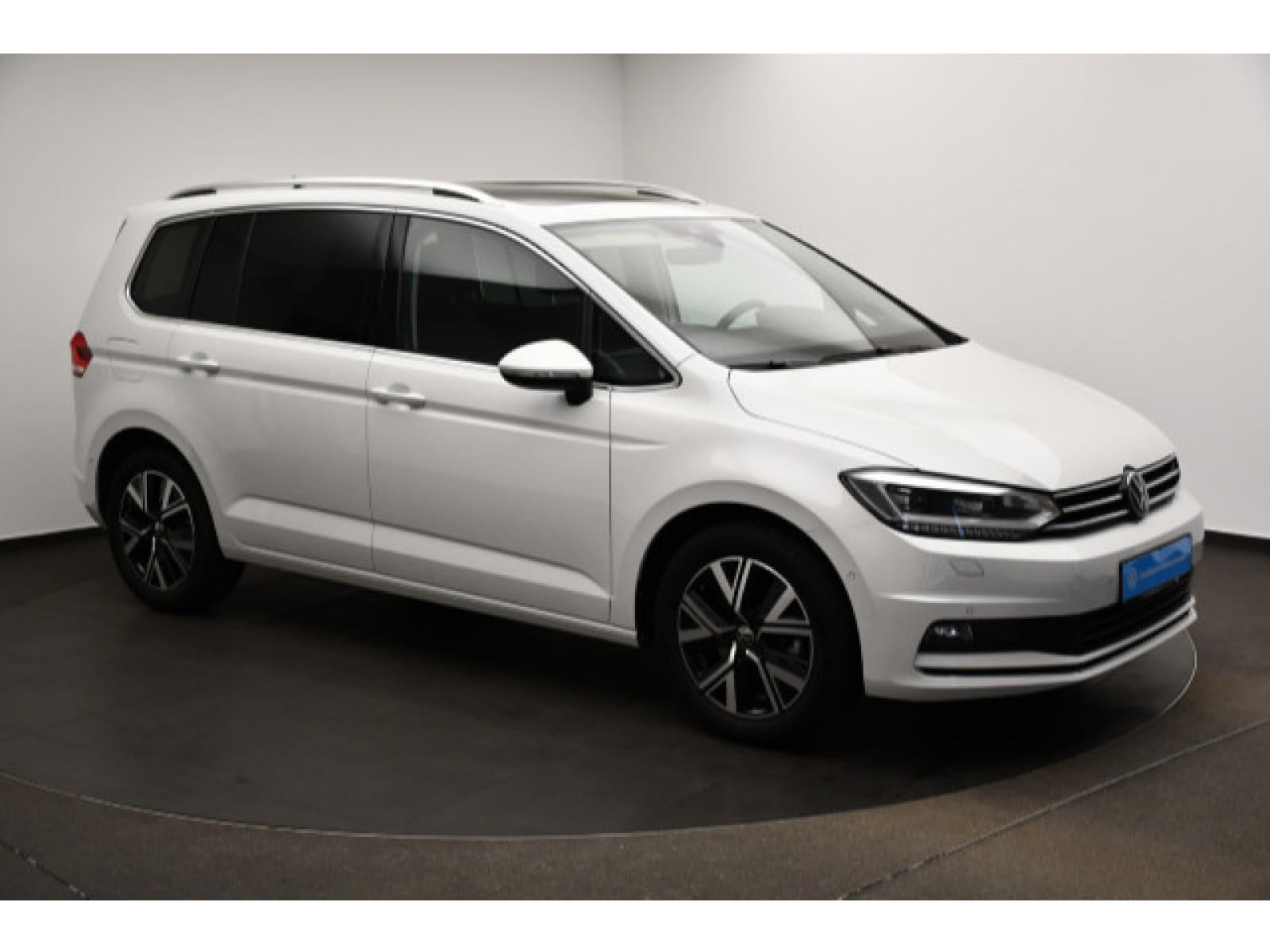 diagonal-frontansicht-aussen