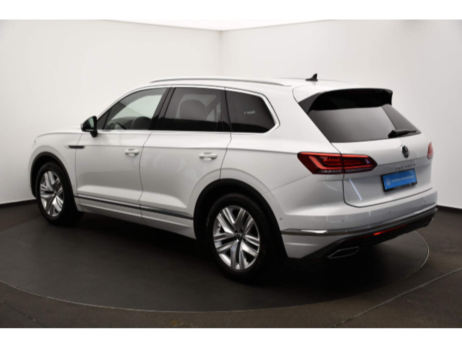 diagonalansicht-hinten-aussen