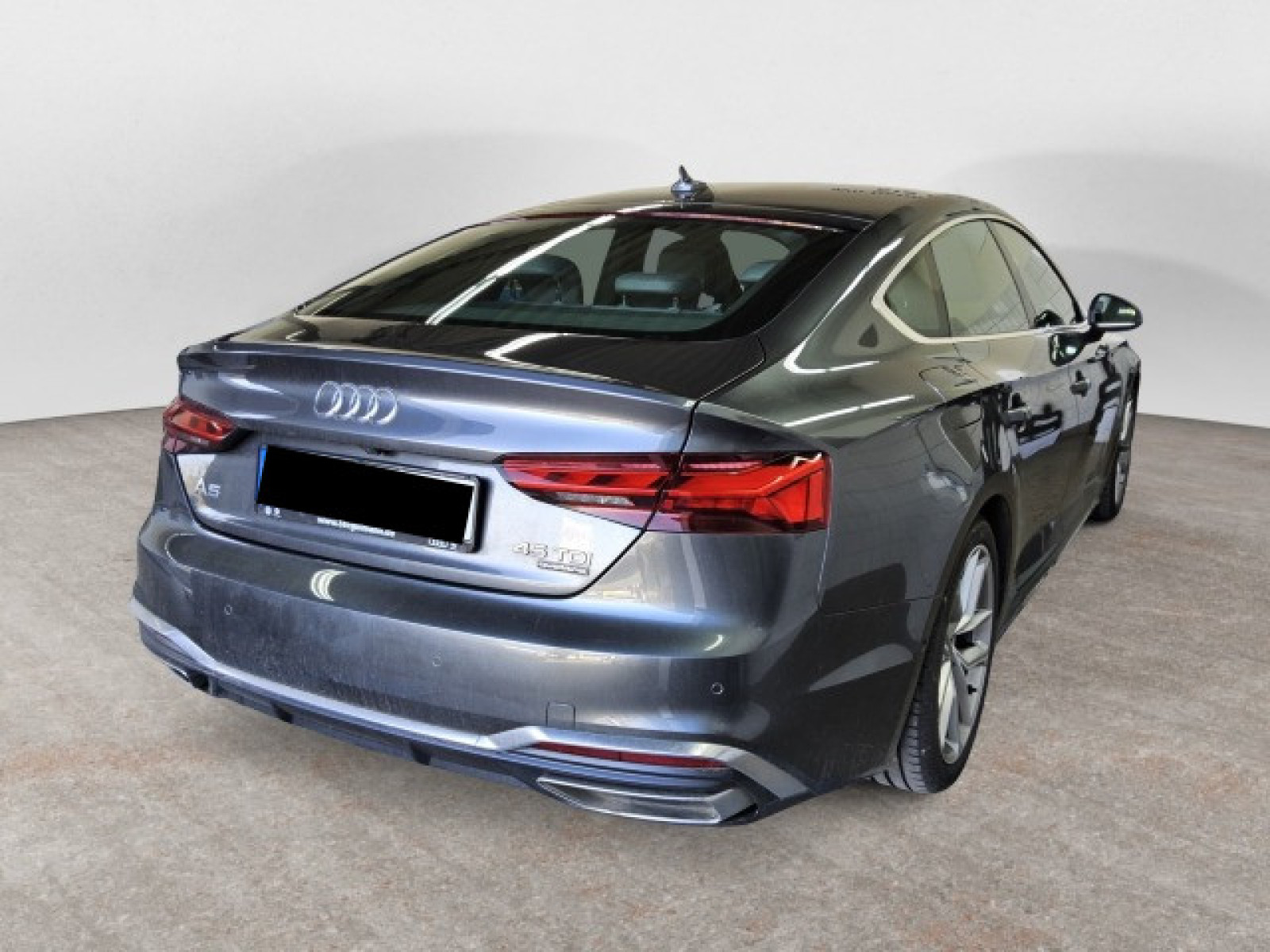 diagonalansicht-hinten-aussen