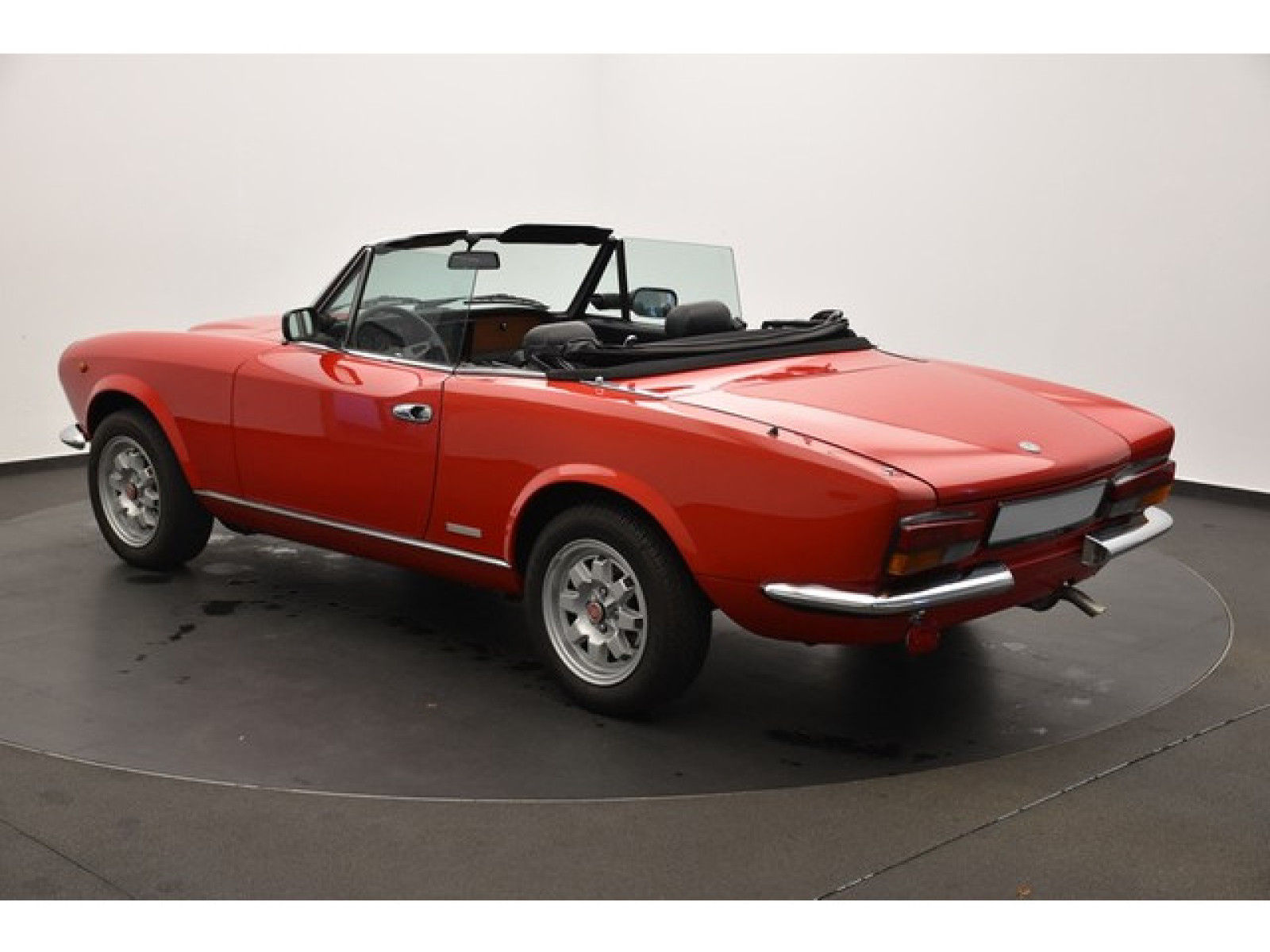 Fiat - 124_18