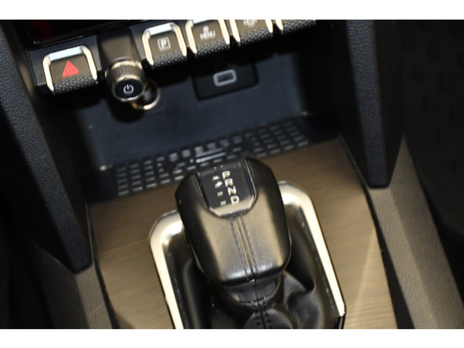 Volkswagen - Amarok_6