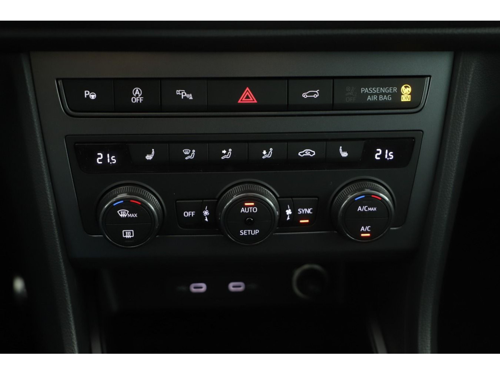 Cupra - Ateca_12