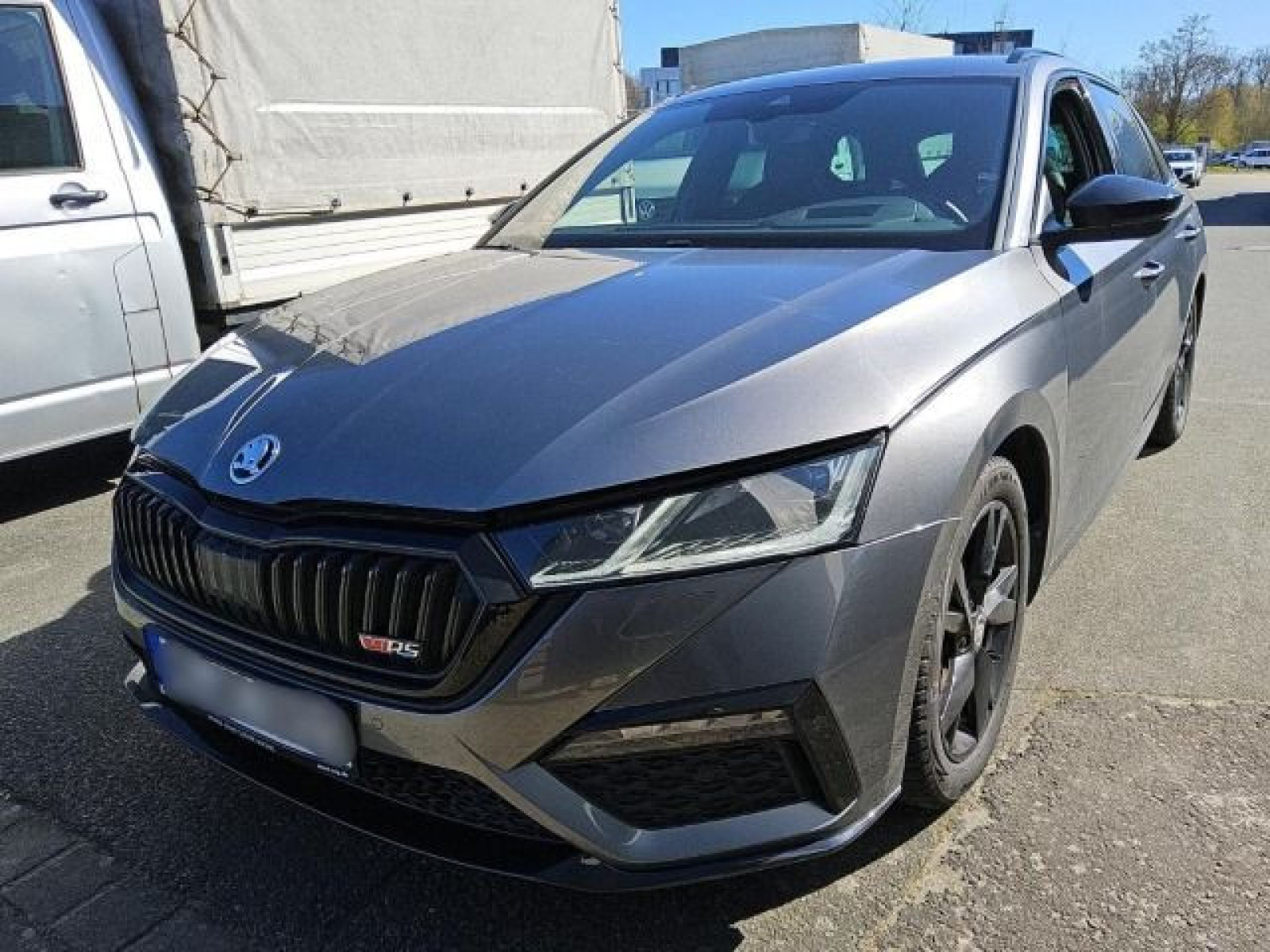 diagonal-frontansicht-aussen